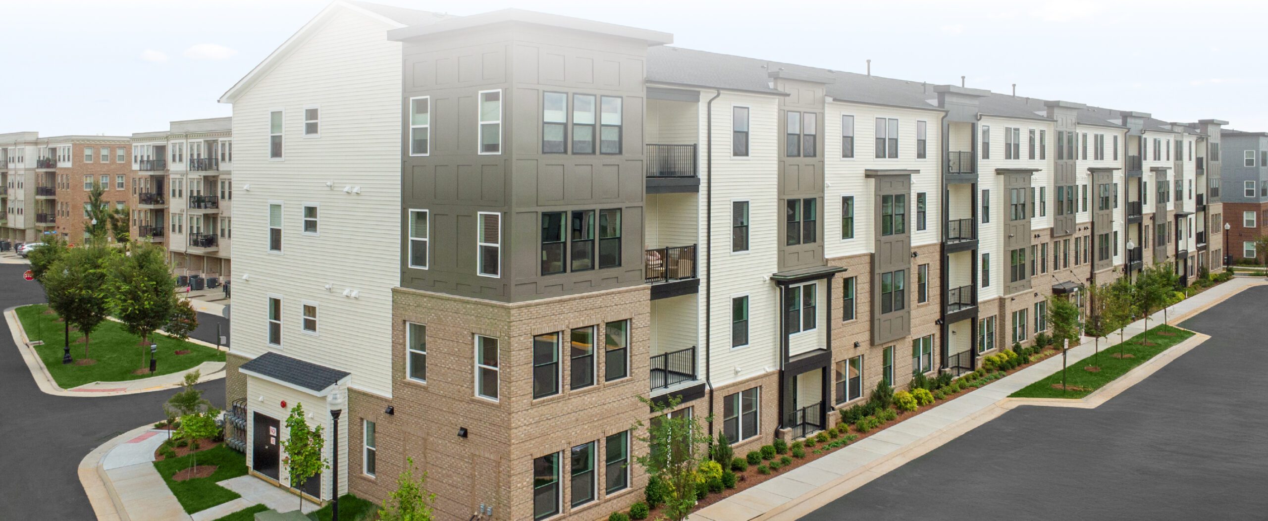 Birchwood_Hero_102725_Desktop1