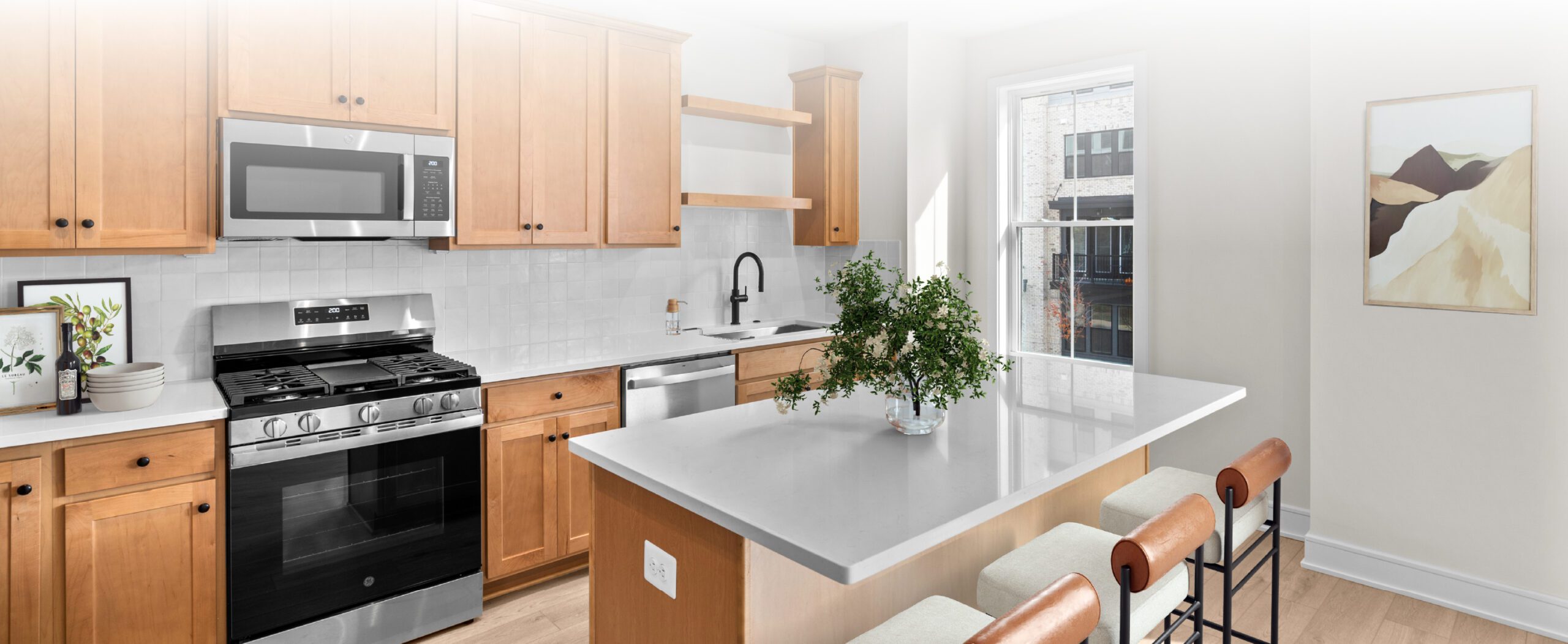 Demott&Silver_Hero_010526__Desktop2