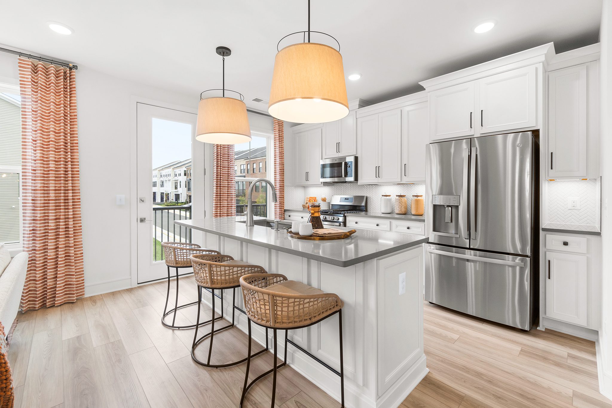 Demott&Silver_PrescottIIModel_8