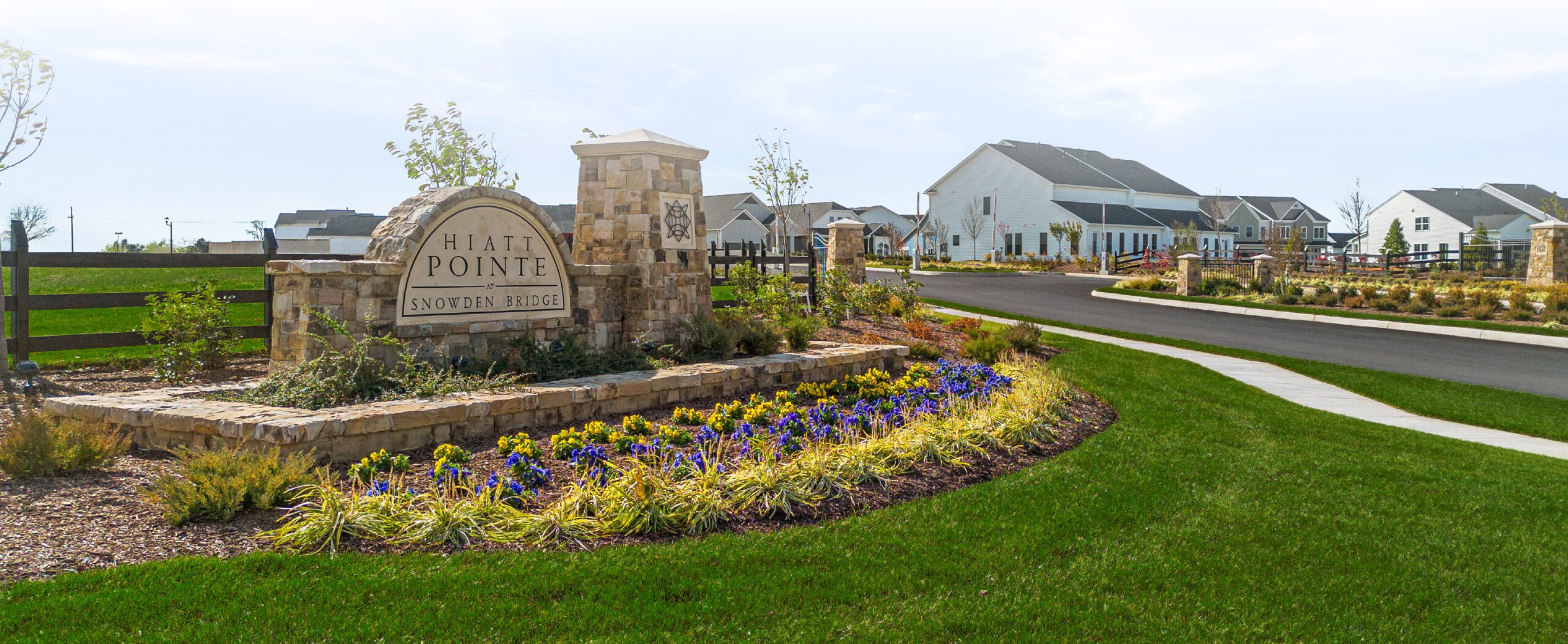 HiattPointe_Hero_010526_Desktop3