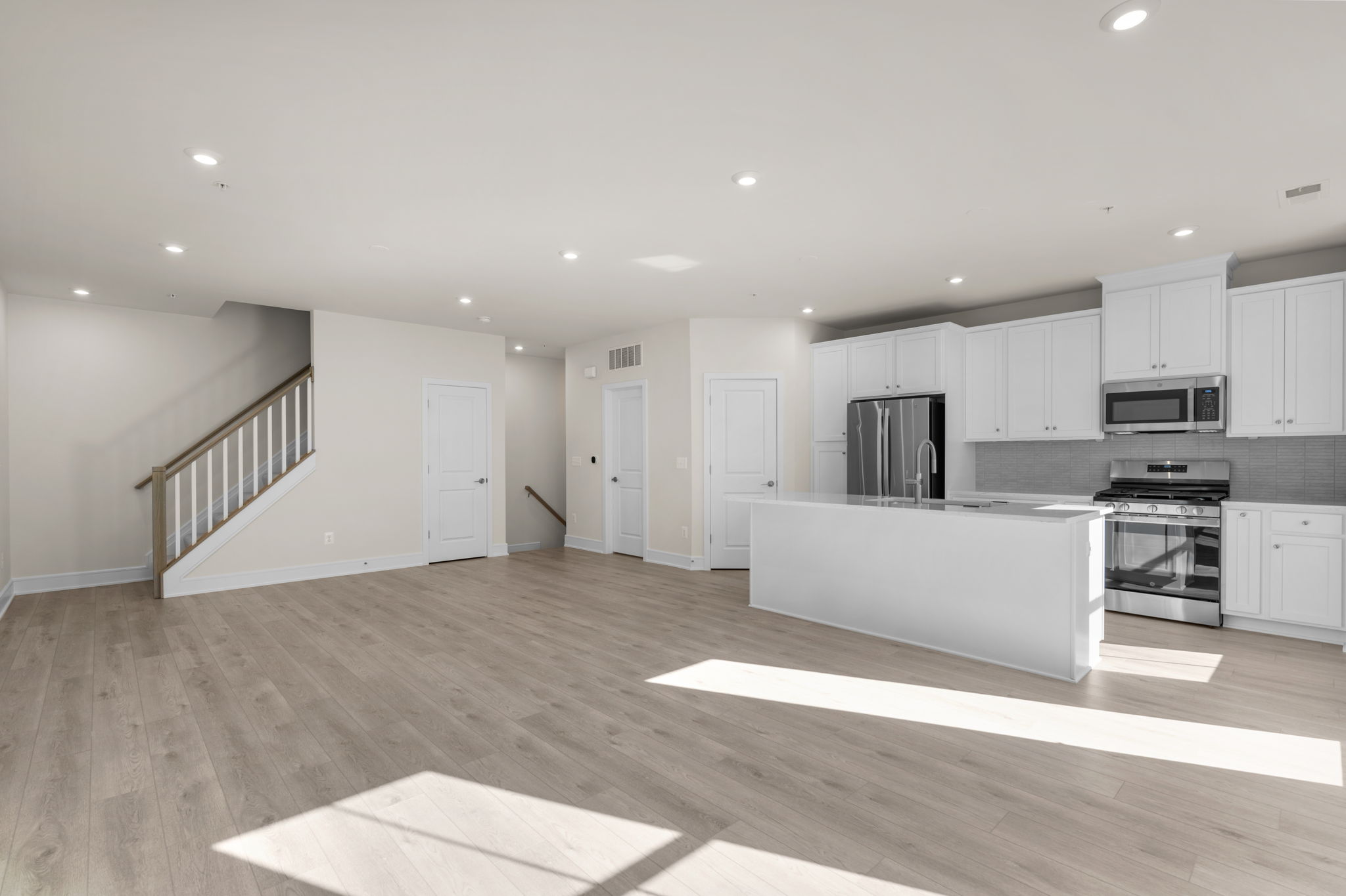 Cameron 24-R1 - Homesite 198, Townhome-style Condominium, Demott & Silver, Located in Broadlands, VA