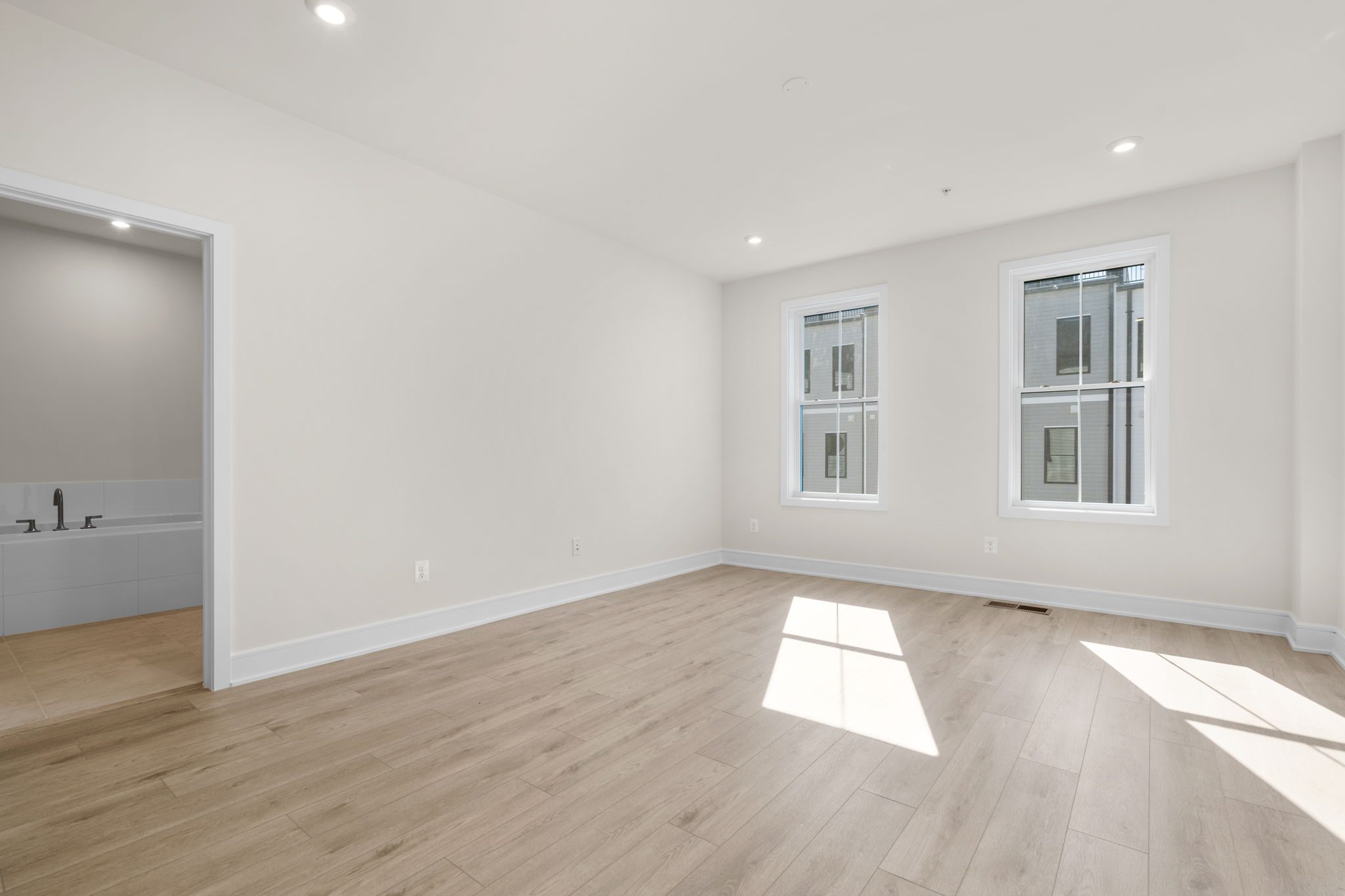 Cameron 24-R1 - Homesite 198, Townhome-style Condominium, Demott & Silver, Located in Broadlands, VA