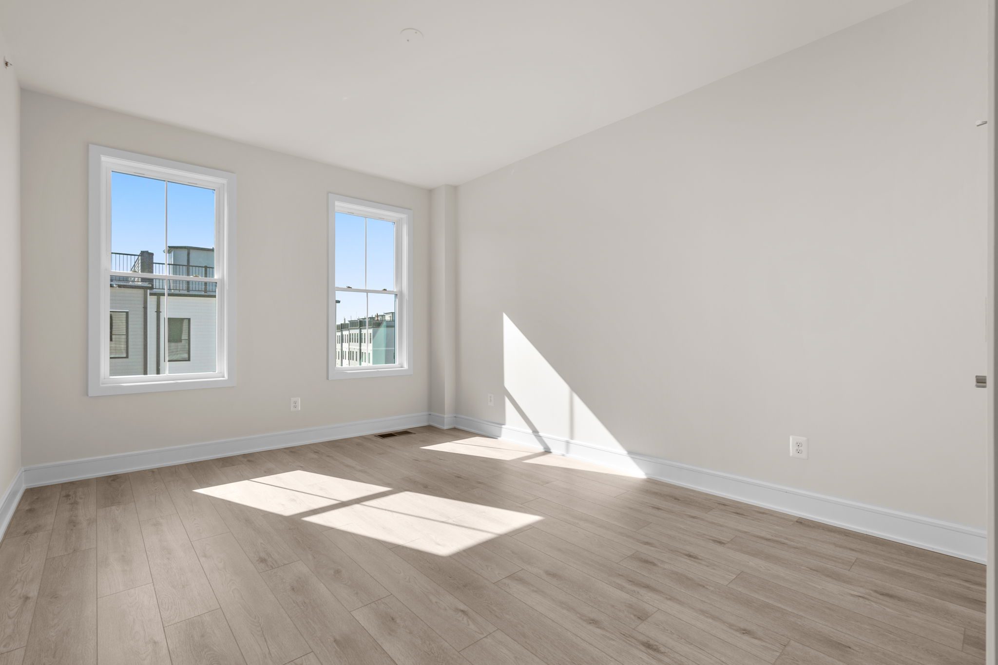 Cameron 24-R1 - Homesite 198, Townhome-style Condominium, Demott & Silver, Located in Broadlands, VA