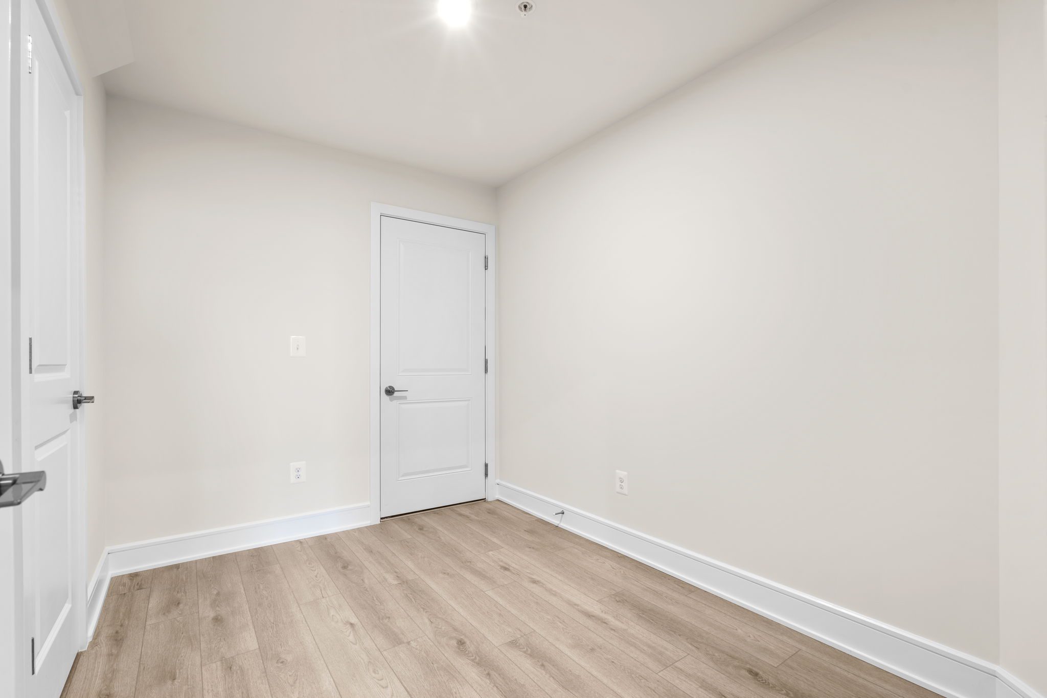 Cameron 24-R1 - Homesite 198, Townhome-style Condominium, Demott & Silver, Located in Broadlands, VA