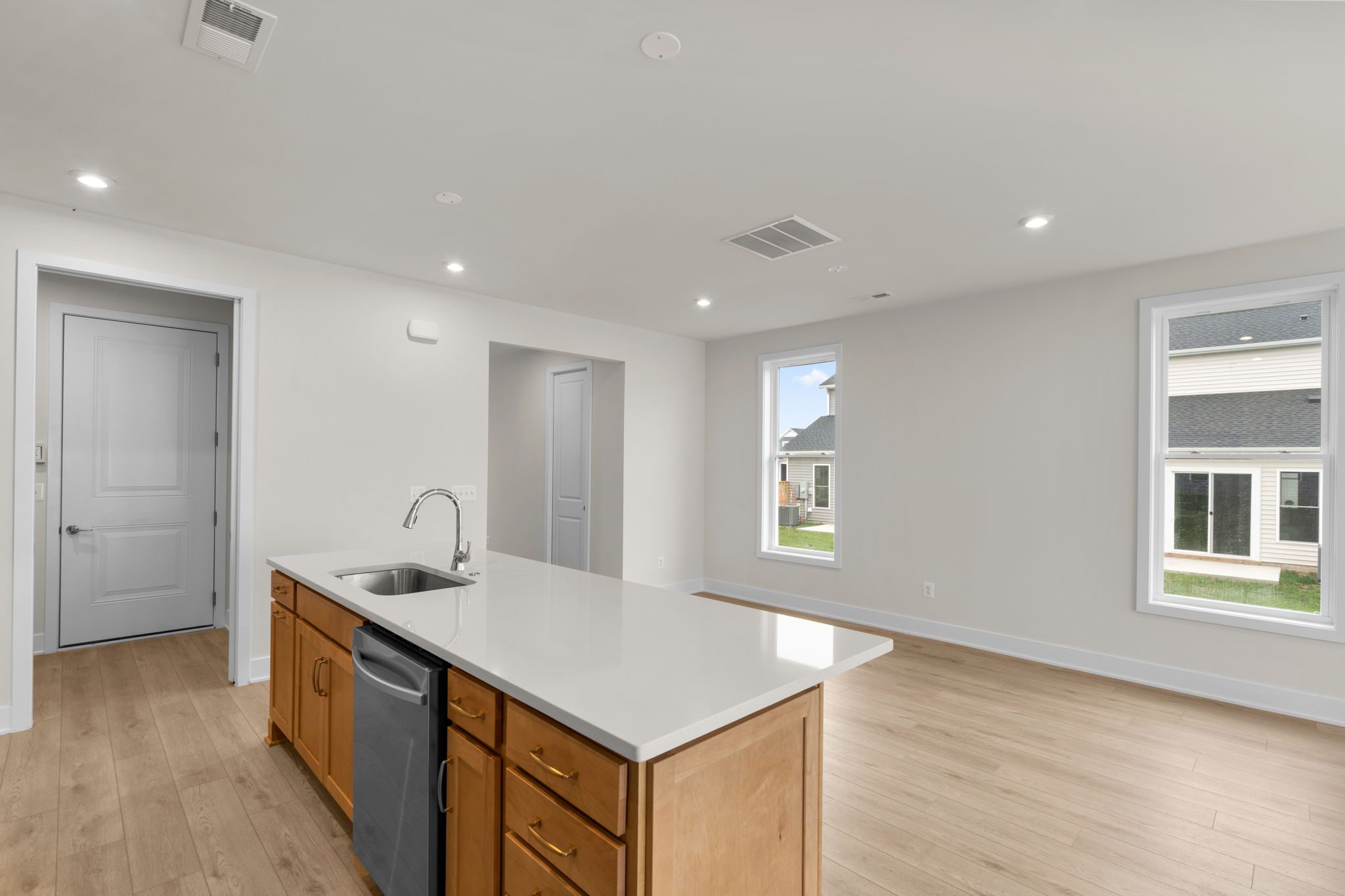 Vera 34-F2 - Homesite 1097, Villa, Hiatt Pointe, Located in Stephenson, VA