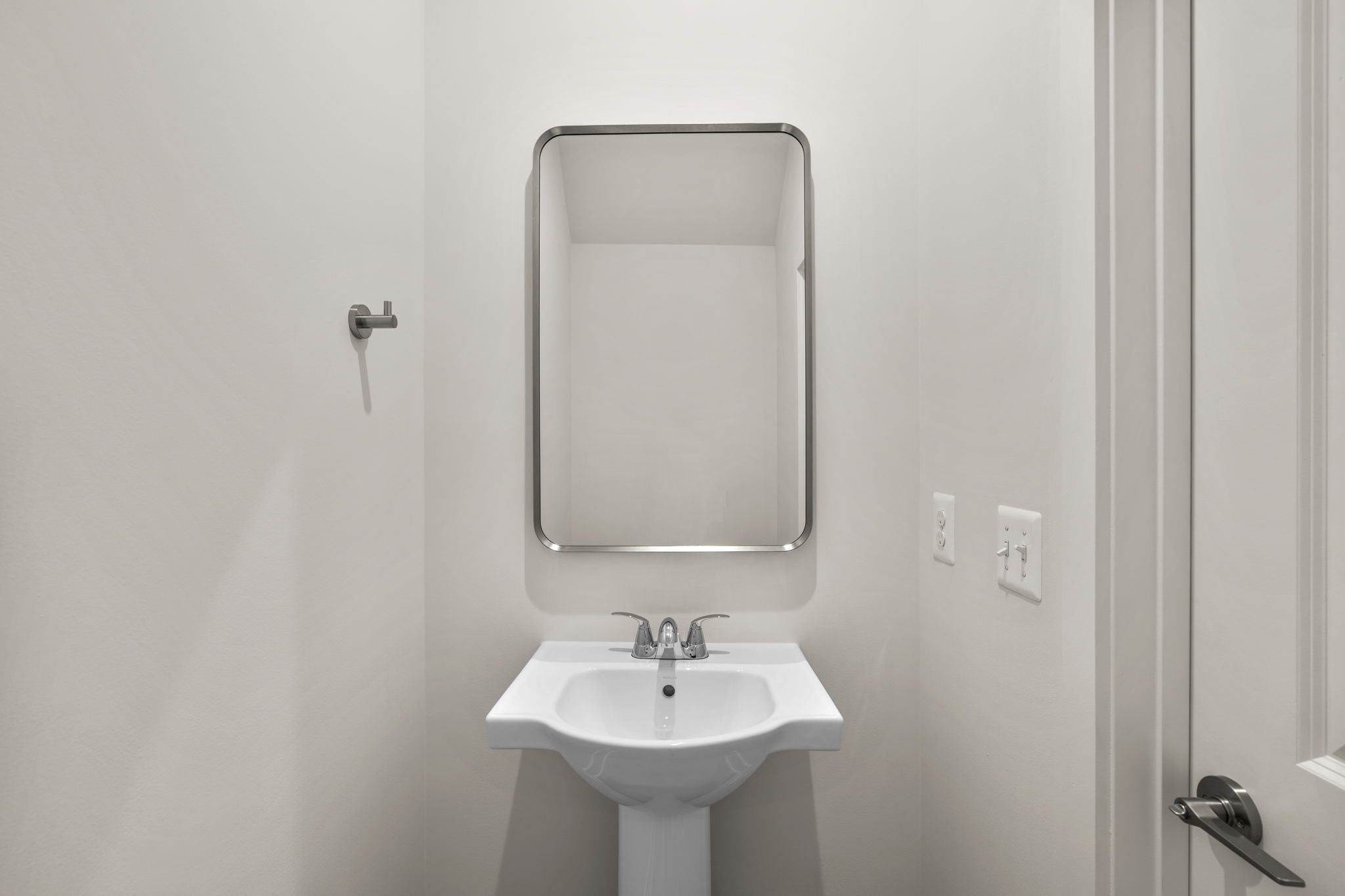 Taryn 24-F2 - Homesite 28, Townhome, Arpina Valley, Located in Herndon, Virginia