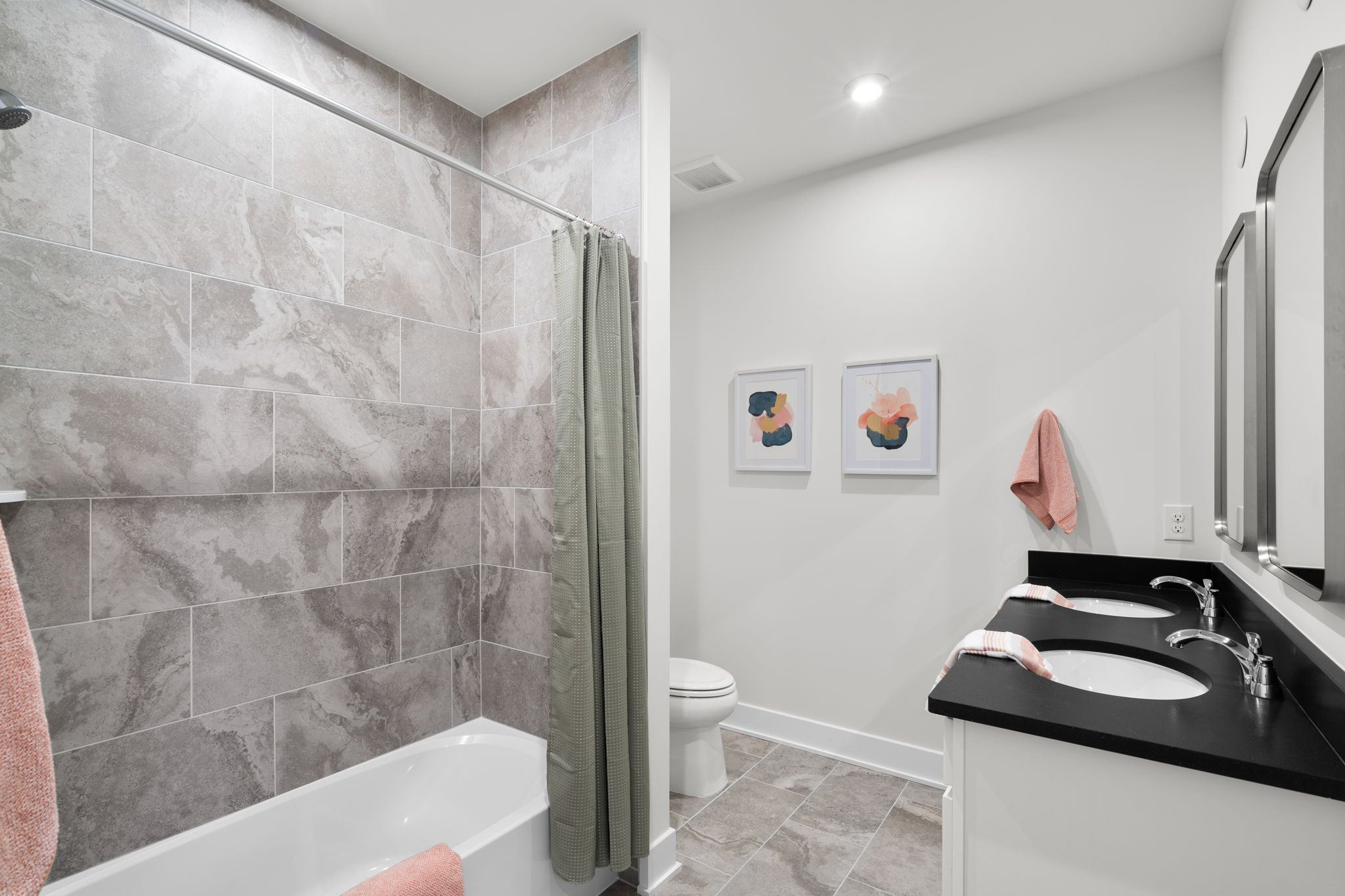 22_Ashberry_Tyler20-R2_Homesite84_Web