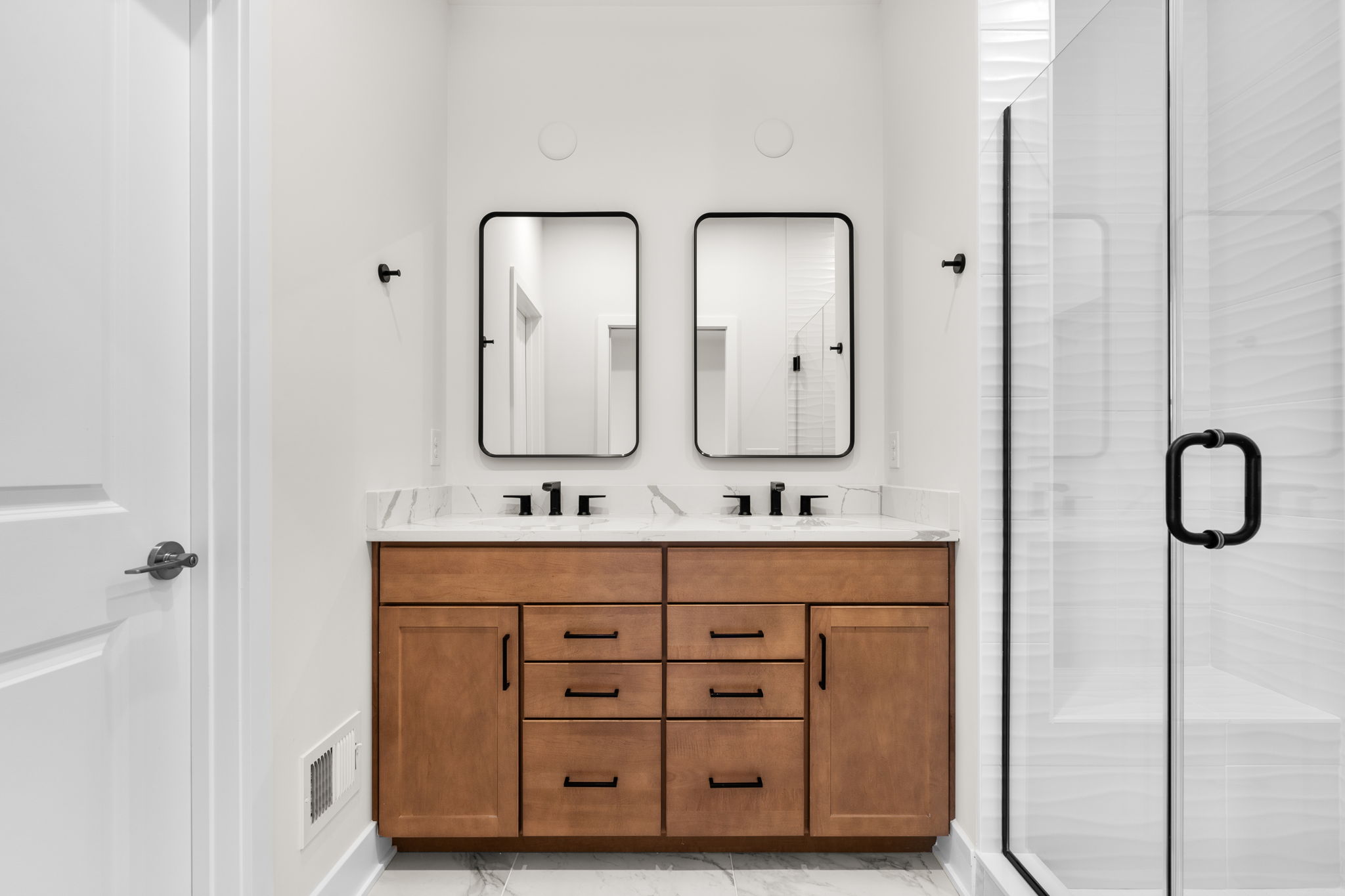 Tyler 20-R2 - Homesite 88, Townhome, Ashberry, Located in Manassas, VA