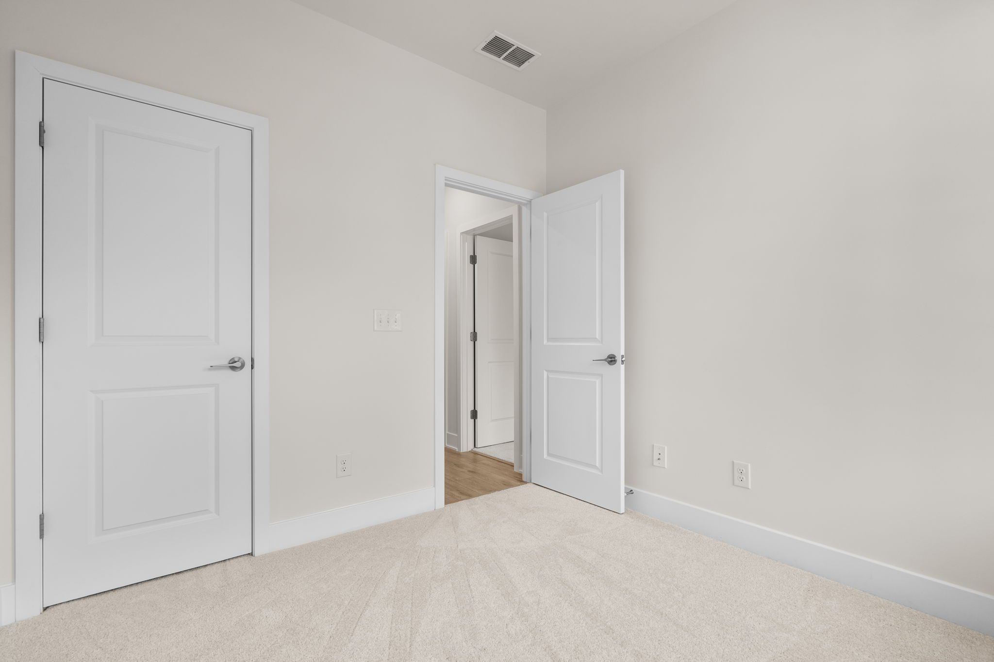 Tyler 20-R2 - Homesite 85, Townhome, Ashberry, Located in Manassas, VA