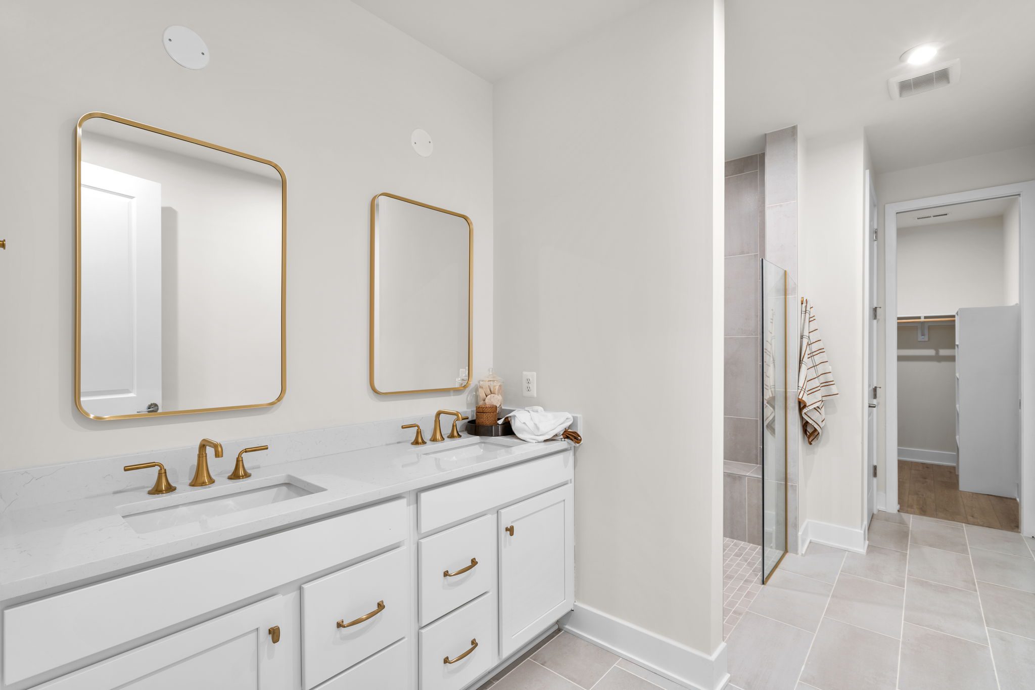 Vera 34-F2 - Homesite 1032, Villa, Hiatt Pointe, Located in Stephenson, VA