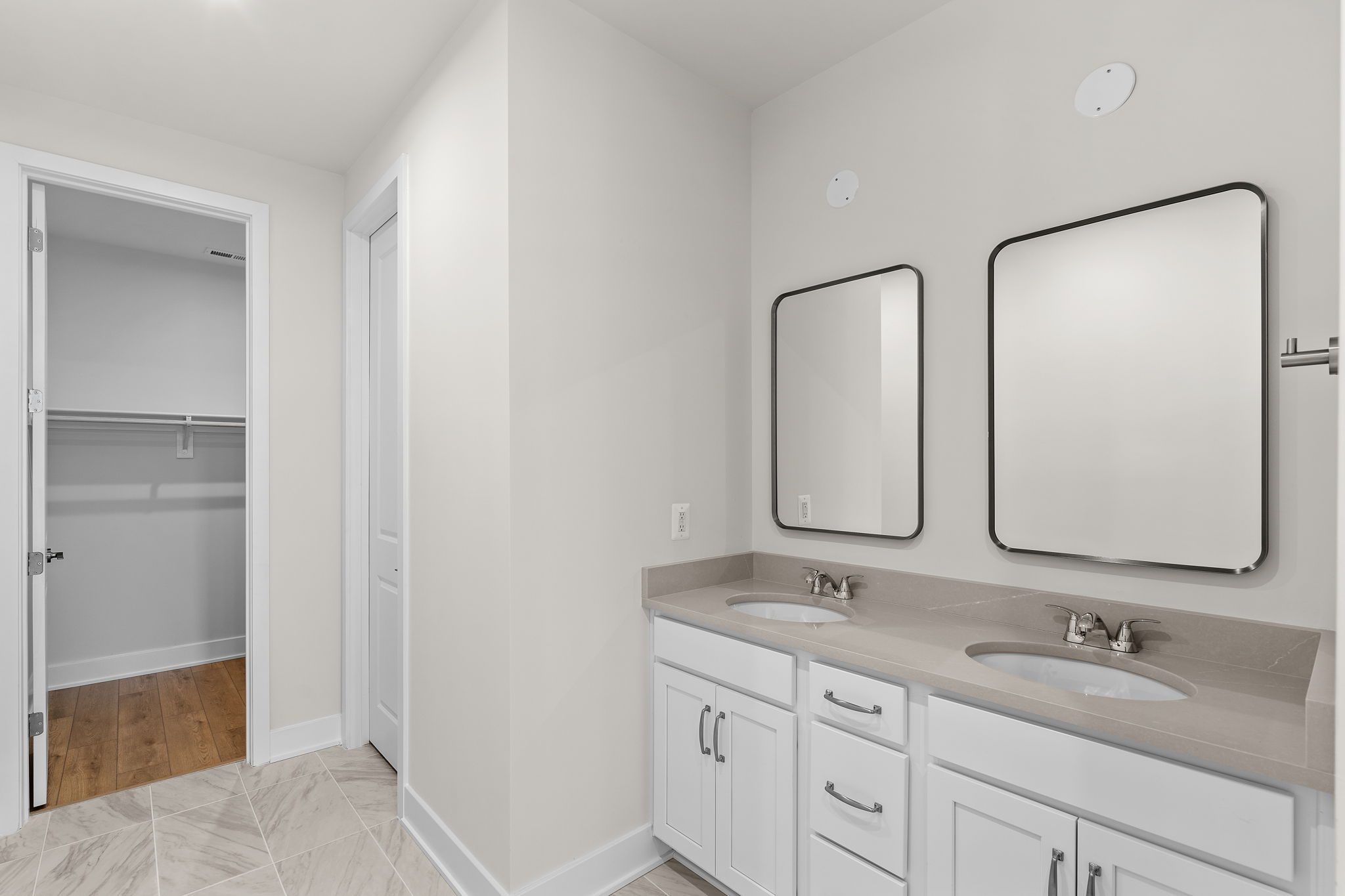 Vale 34-F2 - Homesite 1051, Villa, Hiatt Pointe, Located in Stephenson, VA