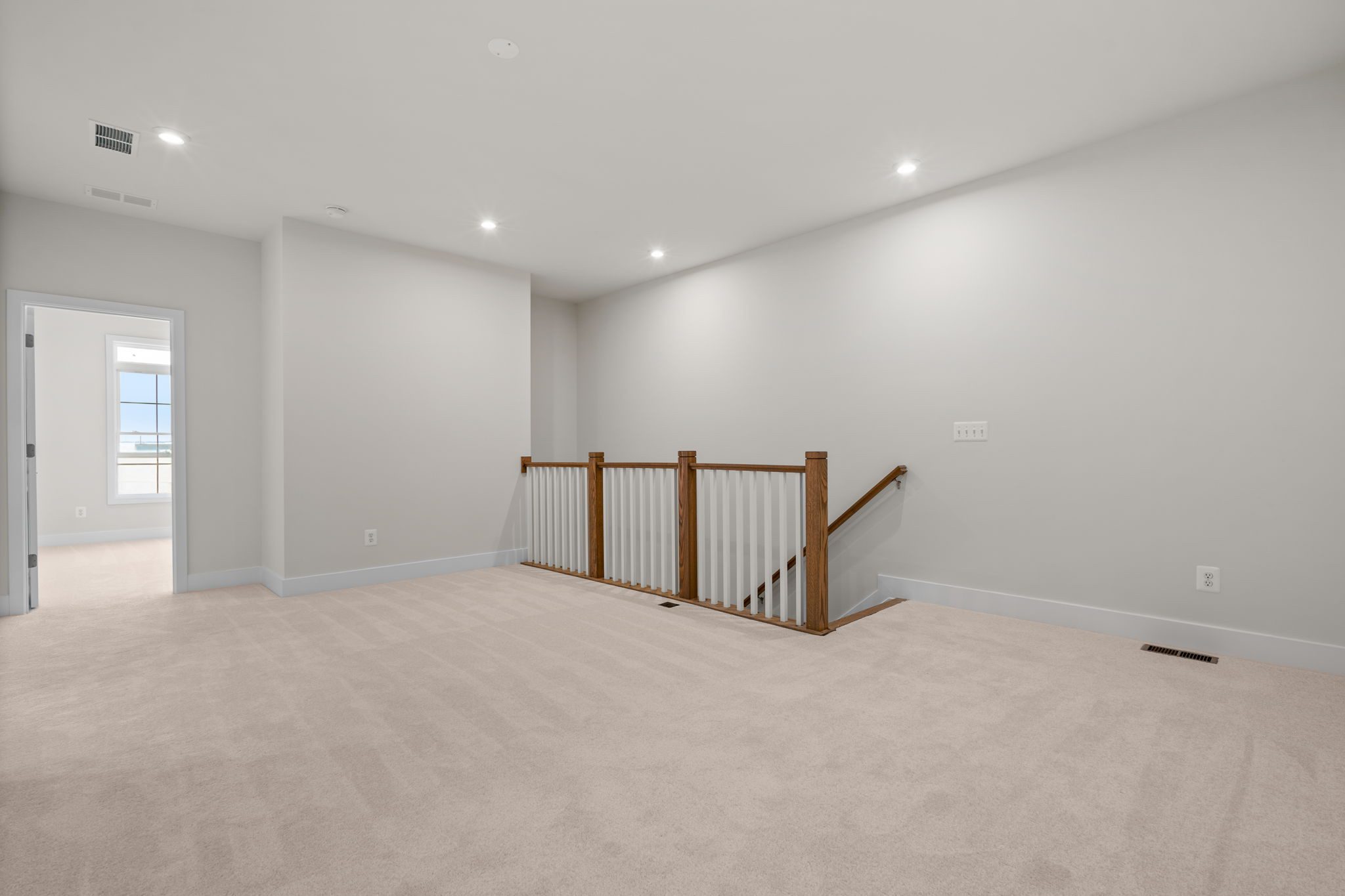 Vera 34-F2 - Homesite 1092, Villa, Hiatt Pointe, Located in Stephenson, VA