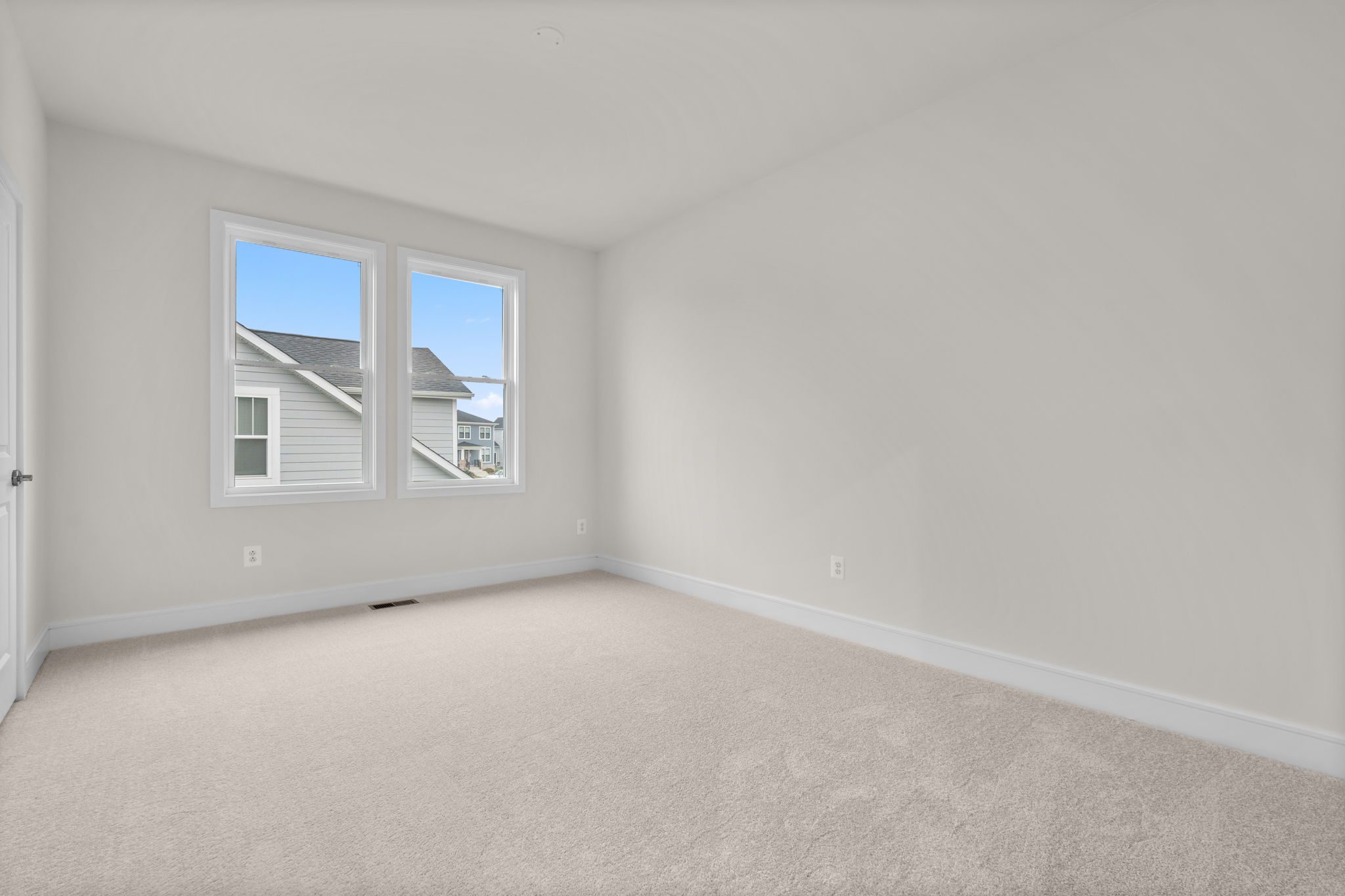 Sutton 37-F2 - Homesite 9, Single Family Home, Heritage at Marshall, Located in Marshall, VA