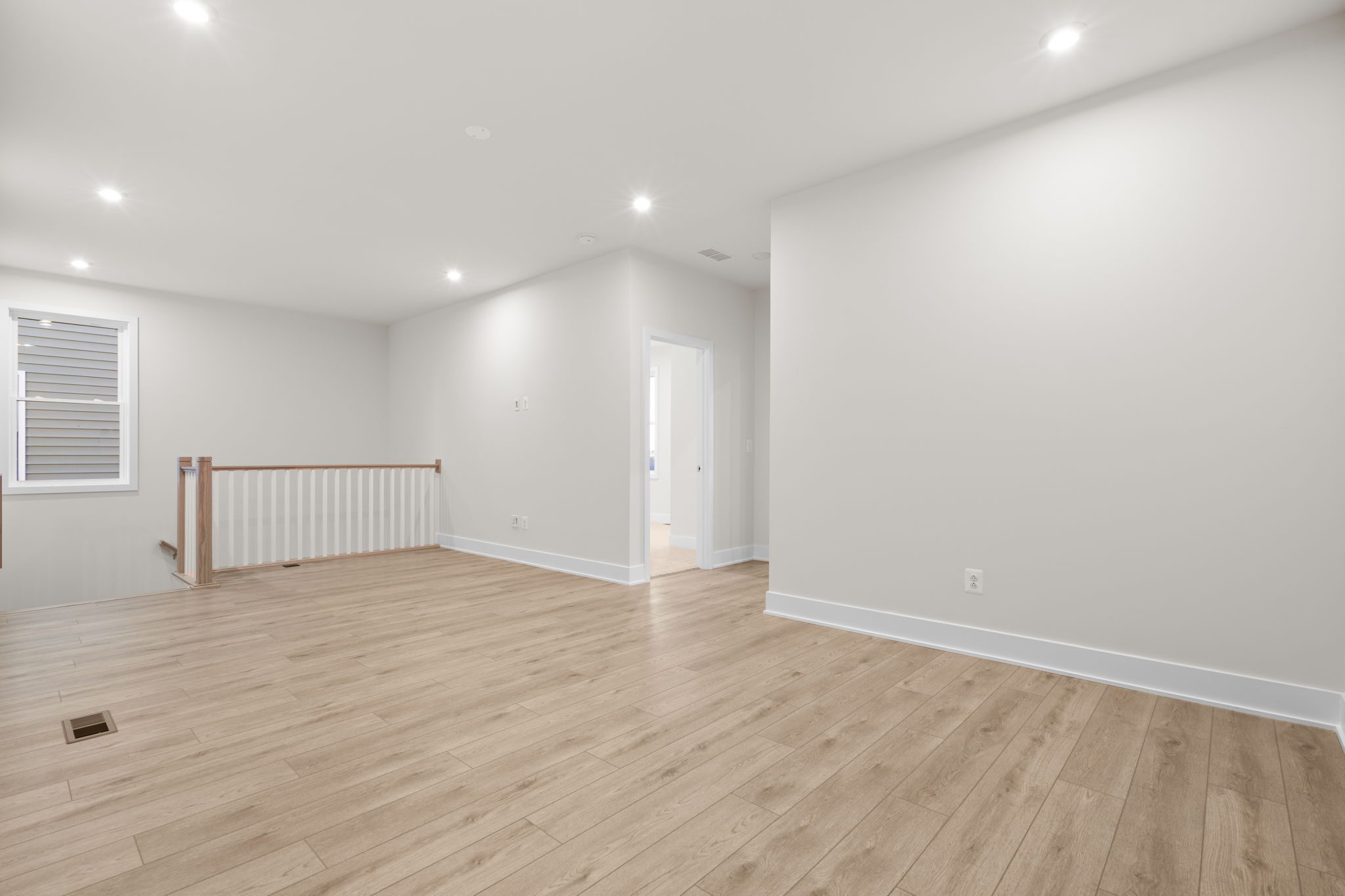 Vale 34-F2 - Homesite 1050, Villa, Hiatt Pointe, Located in Stephenson, VA