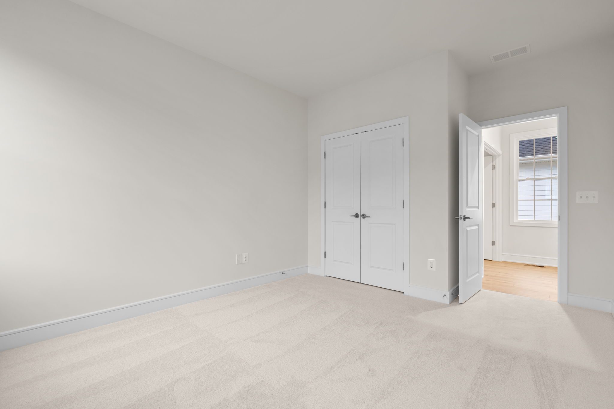 Sutton 37-F2 - Homesite 10, Single Family Home, Heritage at Marshall, Located in Marshall, VA