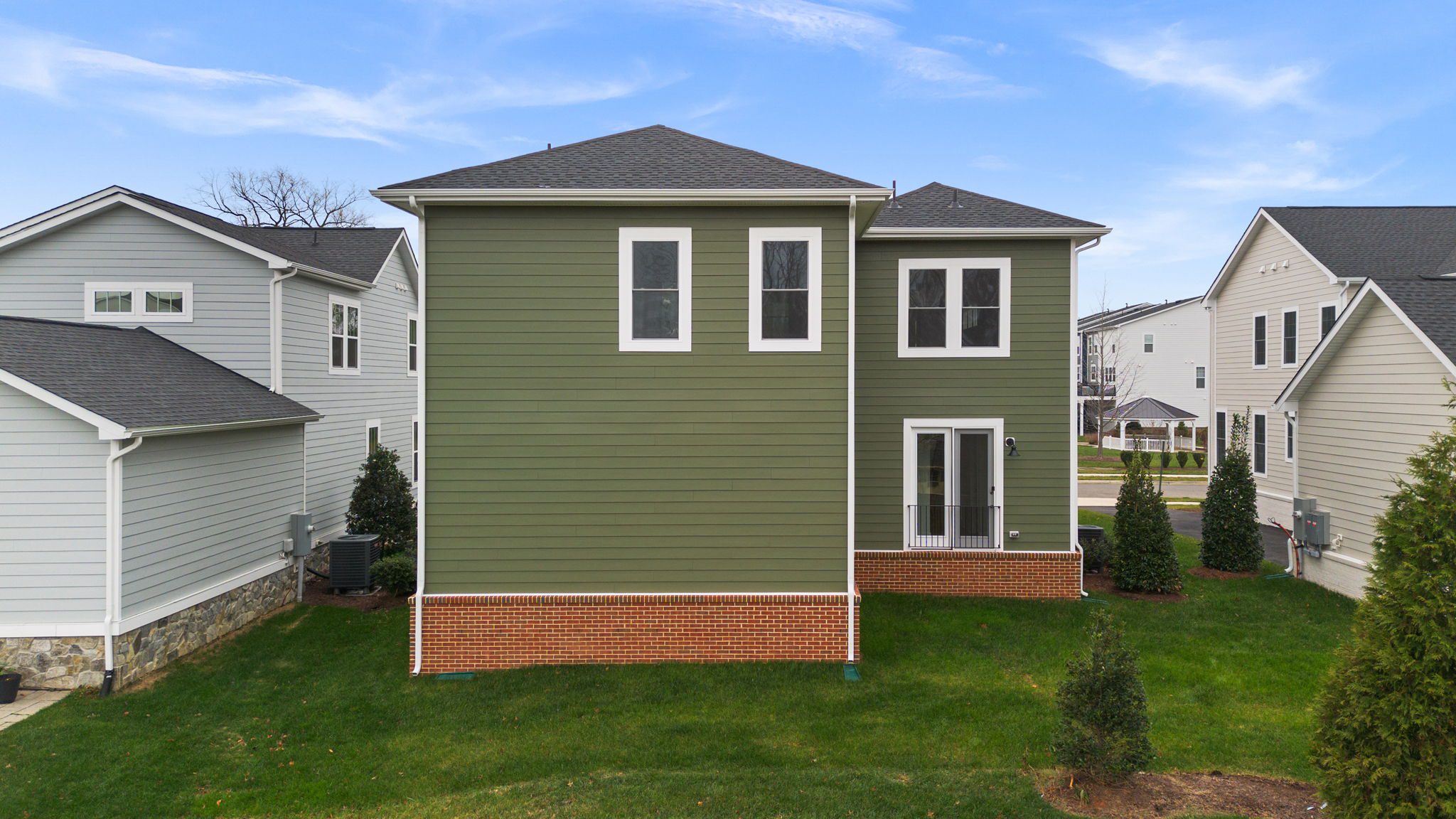 Sutton 37-F2 - Homesite 9, Single Family Home, Heritage at Marshall, Located in Marshall, VA