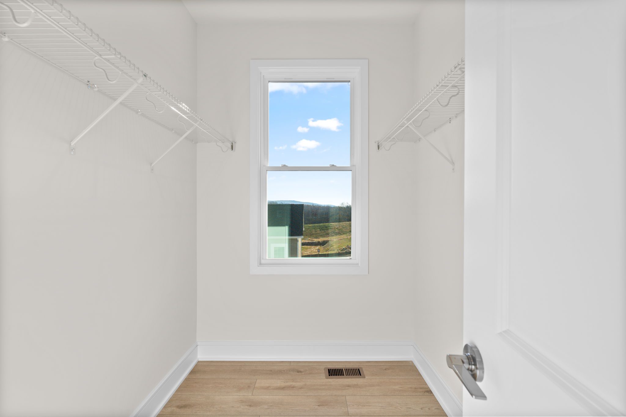 Sutton 37-F2 - Homesite 141, Single Family Home, Heritage at Marshall, Located in Marshall, VA