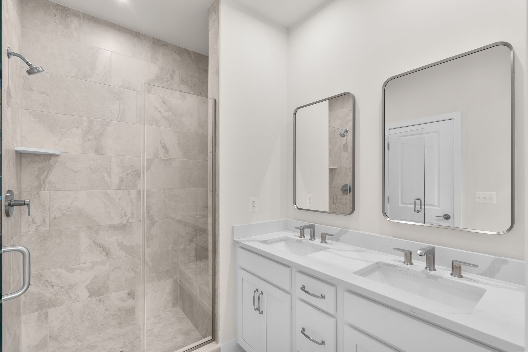 Tally 20-R2 - Homesite 120, Townhome, Arpina Valley, Located in Herndon, Virginia