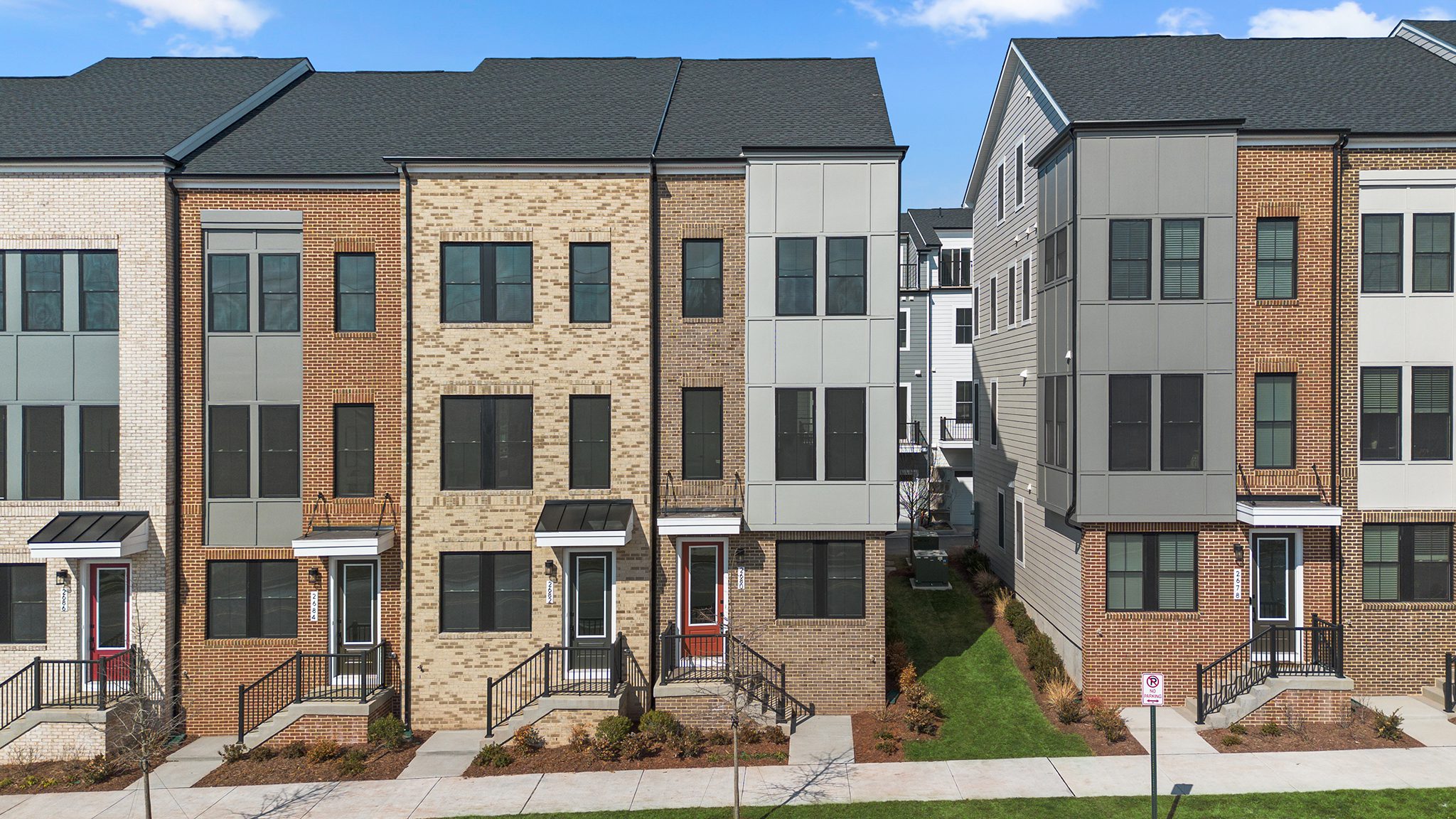 Tatum 16-R1-RT - Homesite 140, Townhome, Arpina Valley, Located in Herndon, Virginia