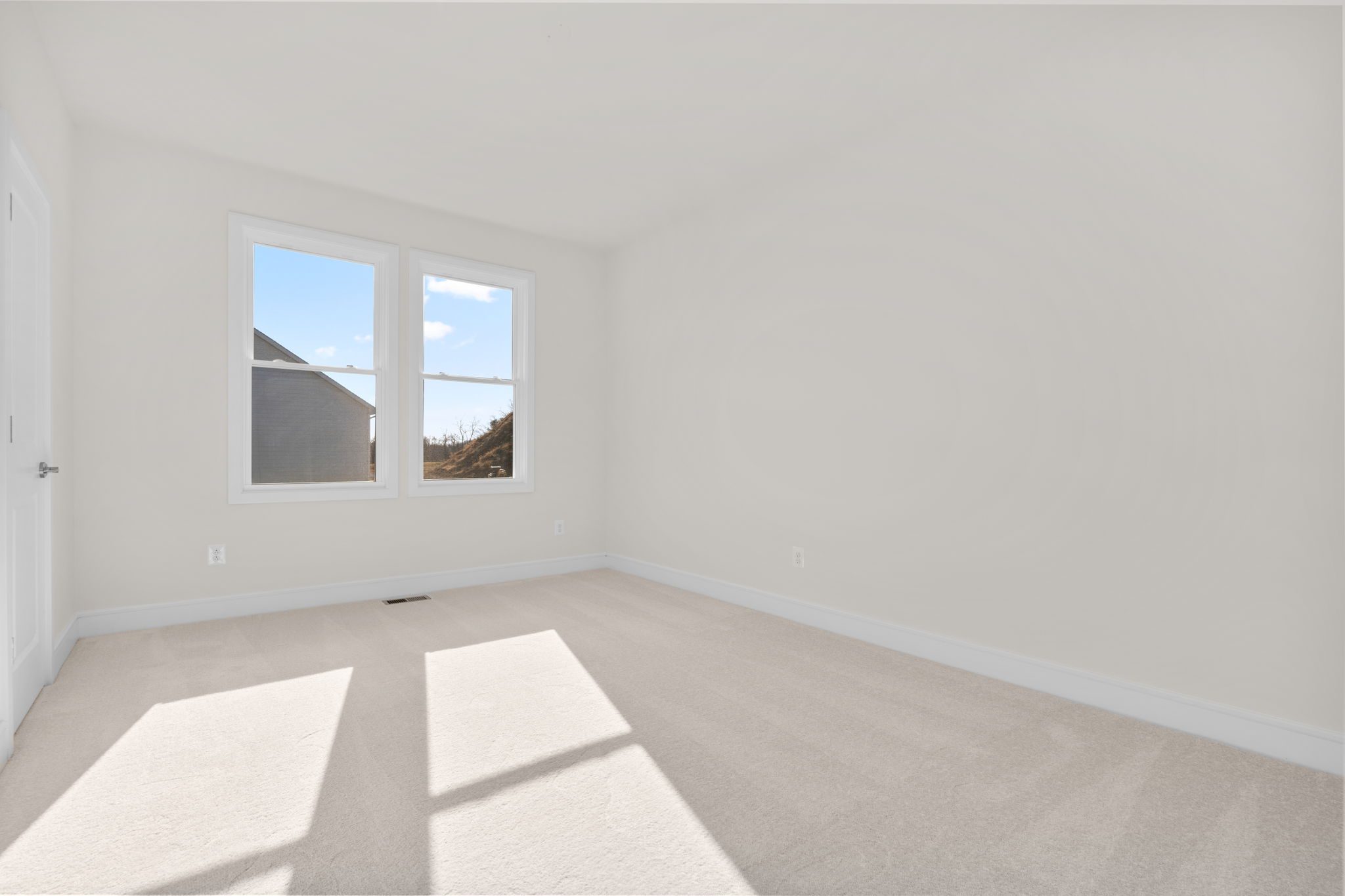 Sutton 37-F2 - Homesite 141, Single Family Home, Heritage at Marshall, Located in Marshall, VA