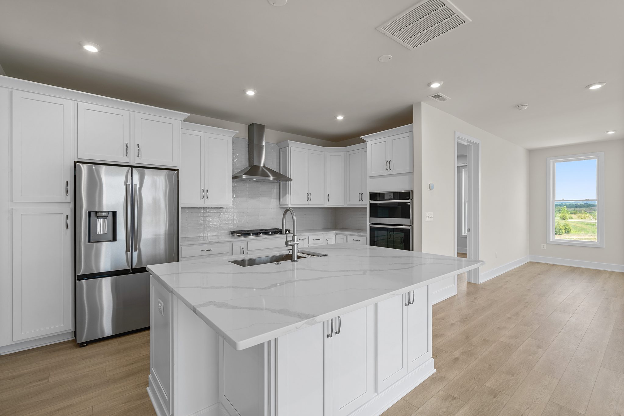 10_HiattPointe_Vale34-F2_Homesite1024_Web