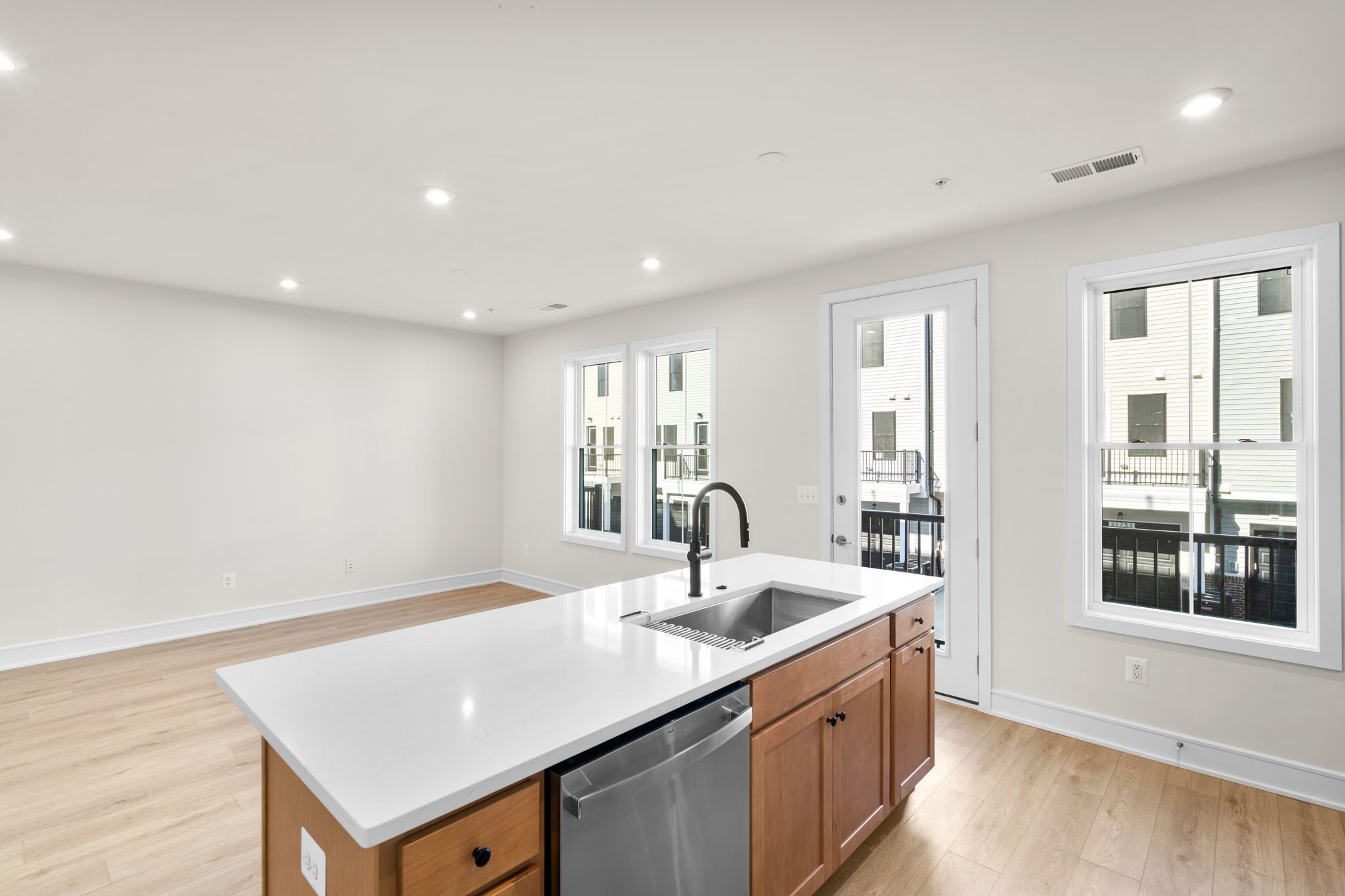 Cameron 24-R1-RT - Homesite 176, Townhome-style Condominium with Rooftop Terrace, Demott & Silver, Located in Broadlands, VA