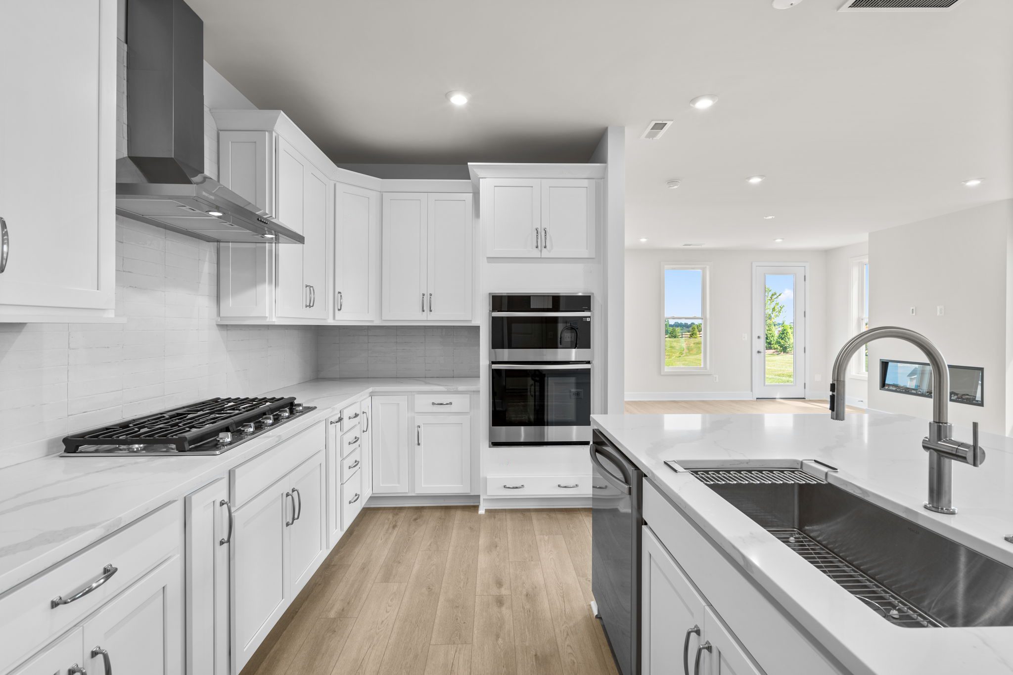 11_HiattPointe_Vale34-F2_Homesite1024_Web