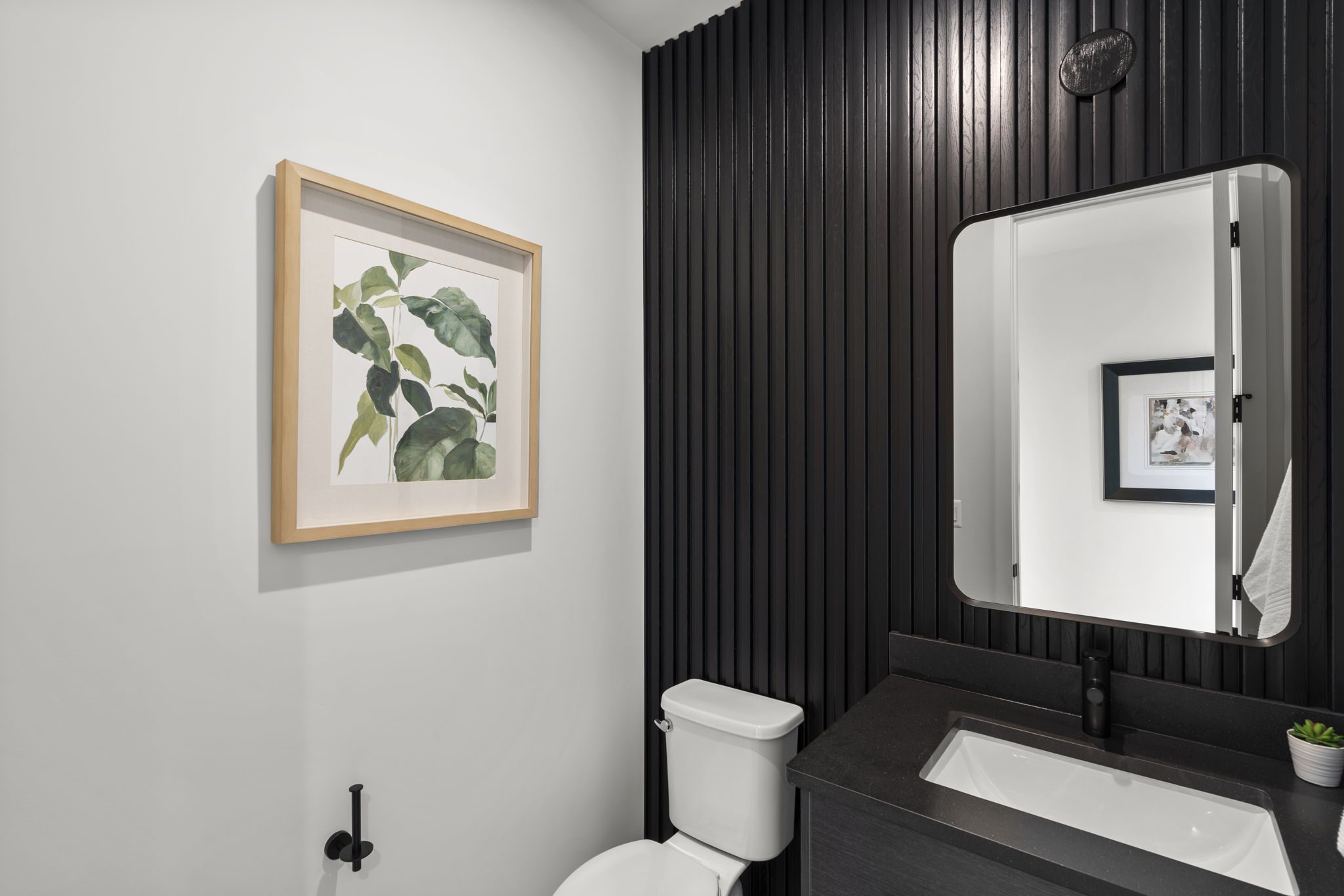 11_P2_Sasha31-F2_Homesite17_Web