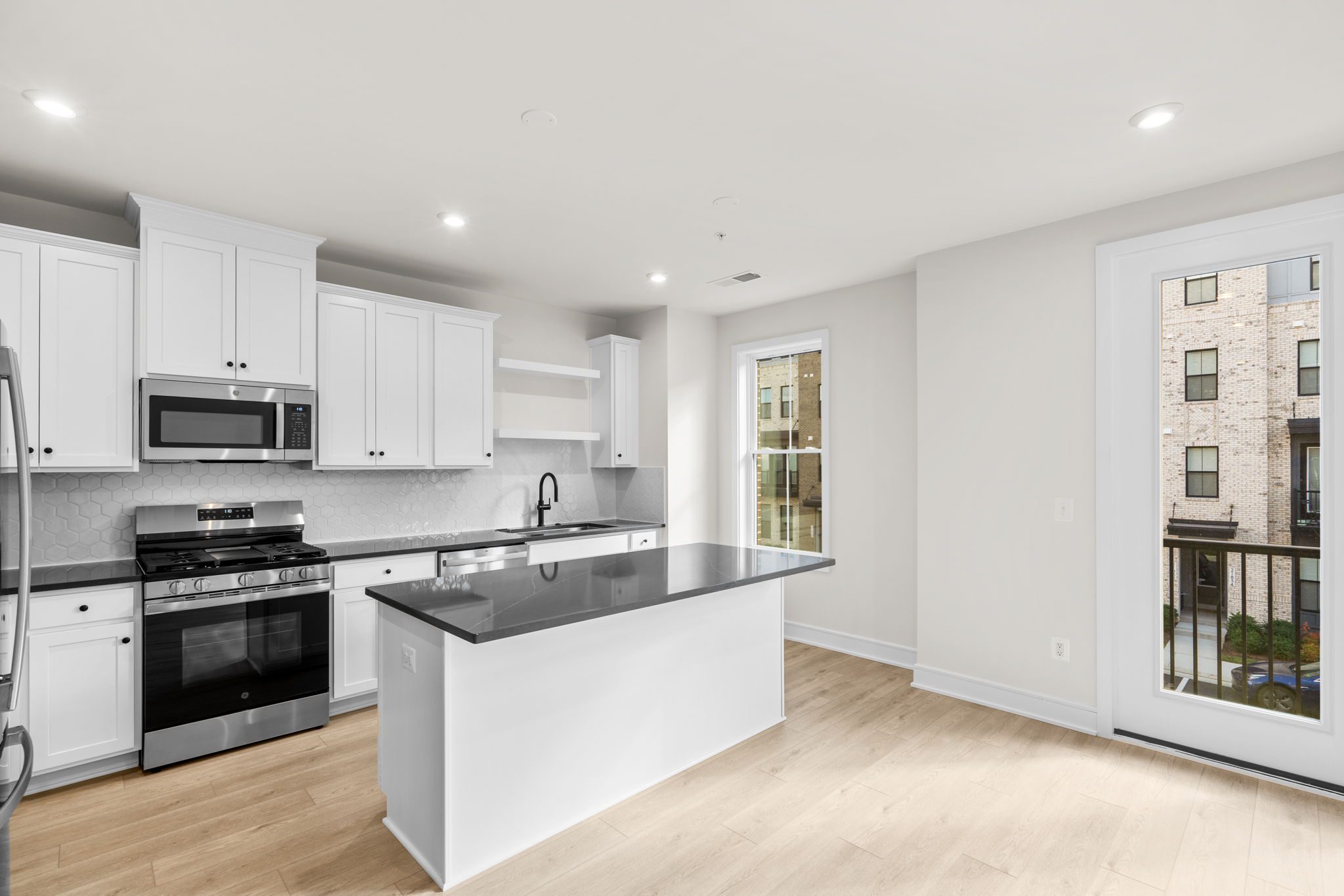 Collier 24-R1-RT - Homesite 177, Townhome-style Condominium, Demott & Silver, Located in Broadlands, VA