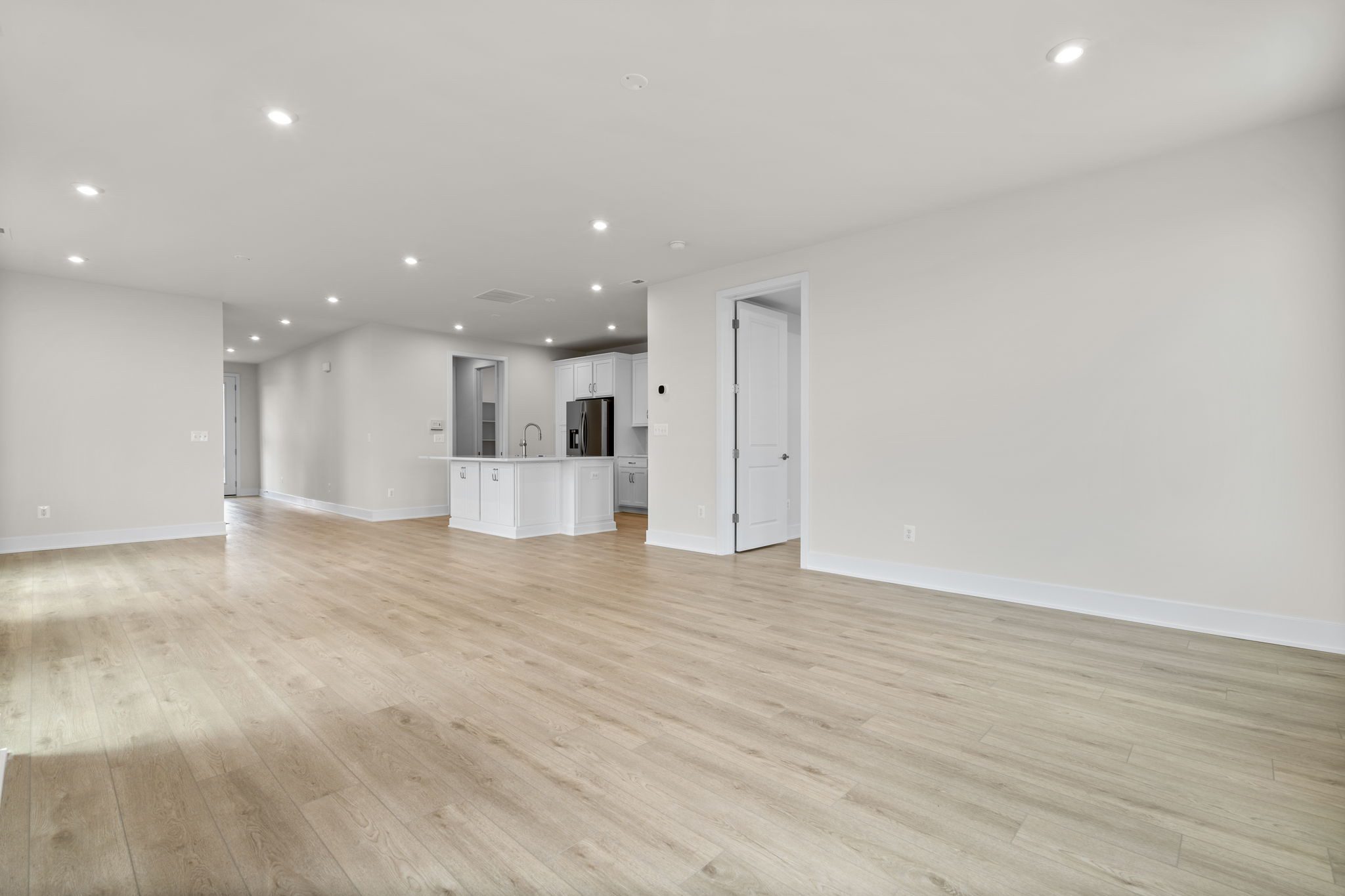 15_HiattPointe_Vale34-F2_Homesite1024_Web