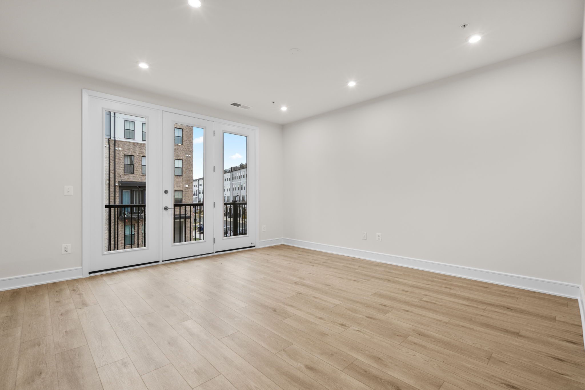 Collier 24-R1-RT - Homesite 183, Townhome-style Condominium, Demott & Silver, Located in Broadlands, VA