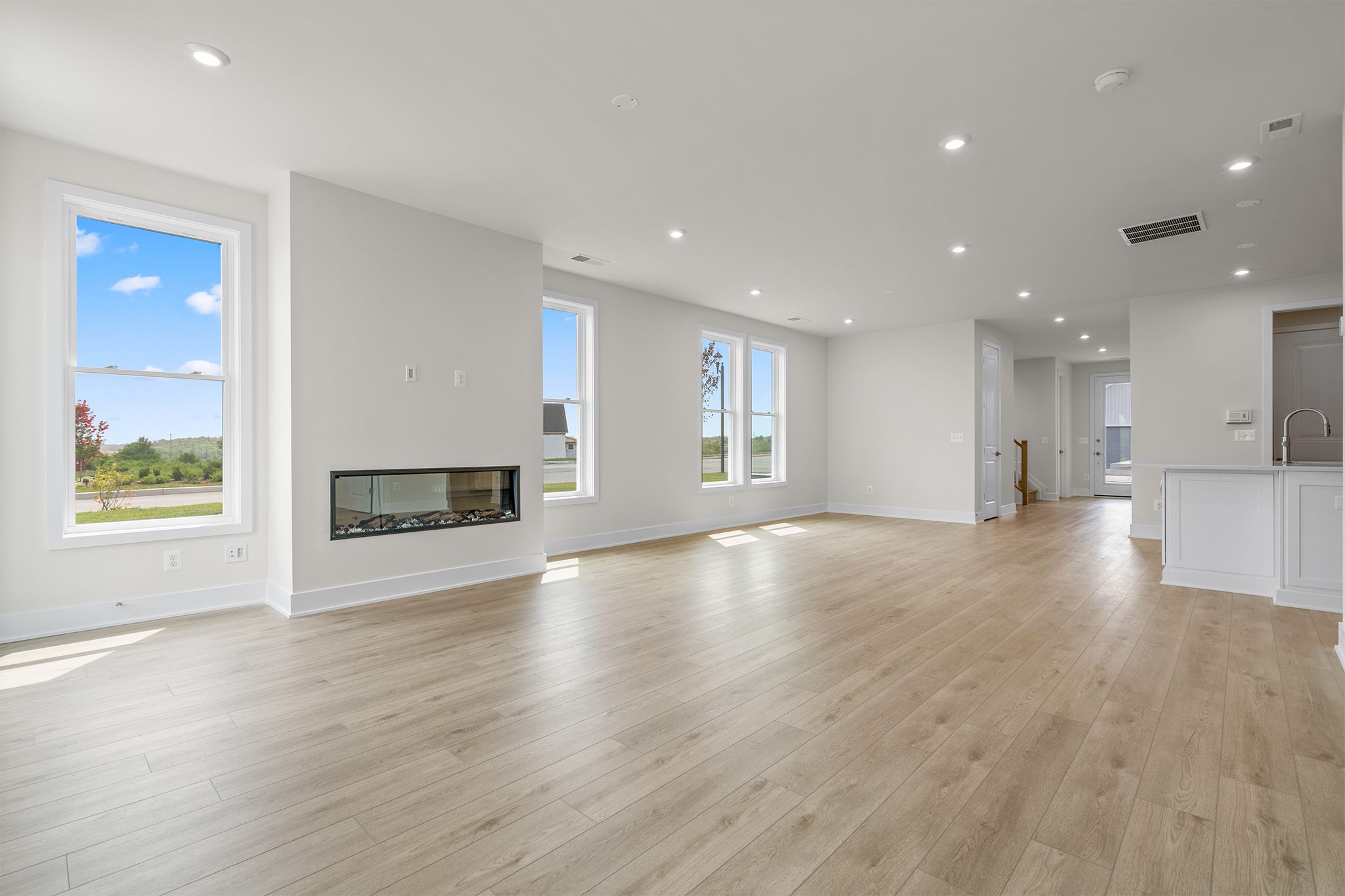 16_HiattPointe_Vale34-F2_Homesite1024_Web