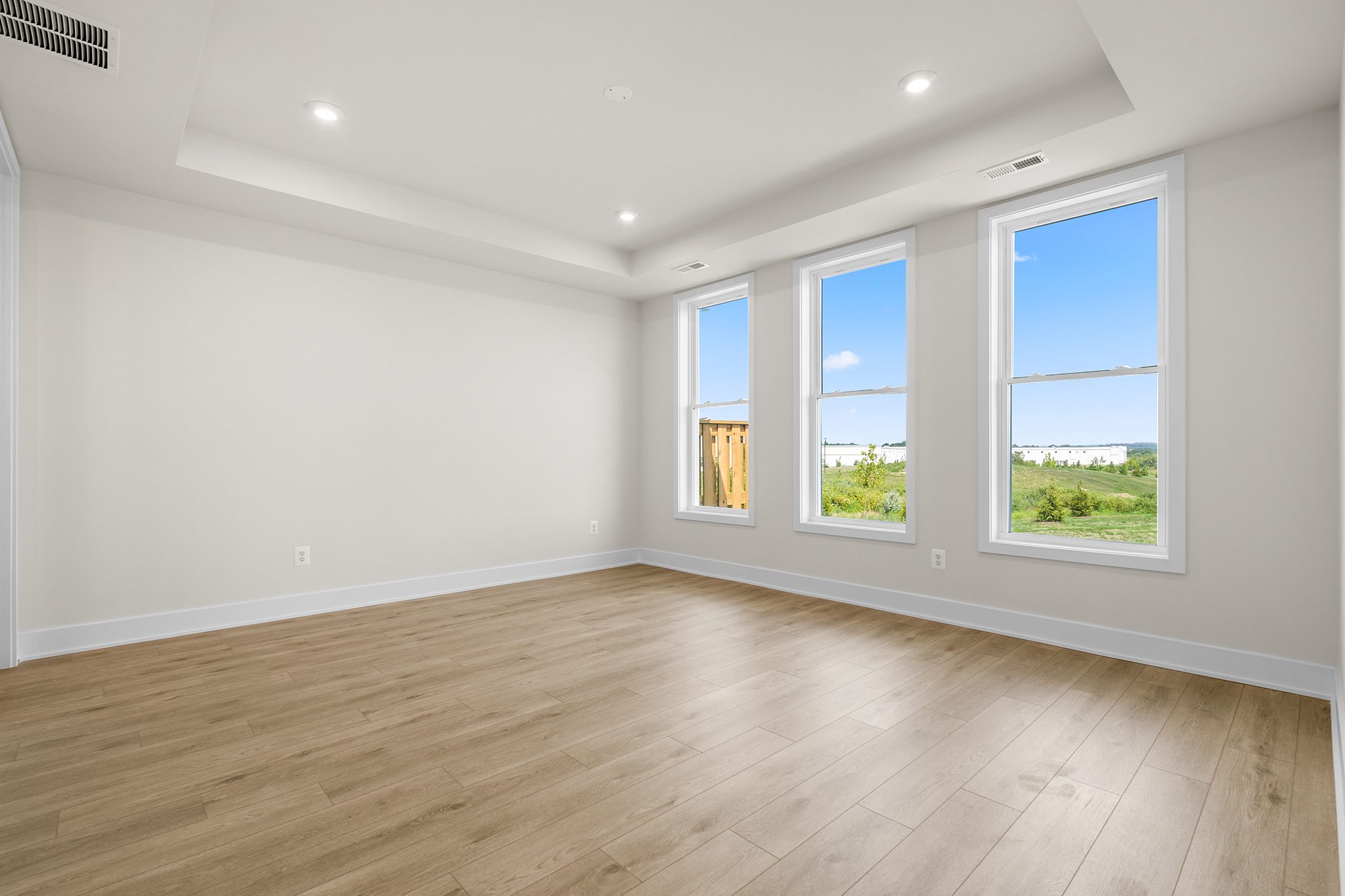 17_HiattPointe_Vale34-F2_Homesite1024_Web