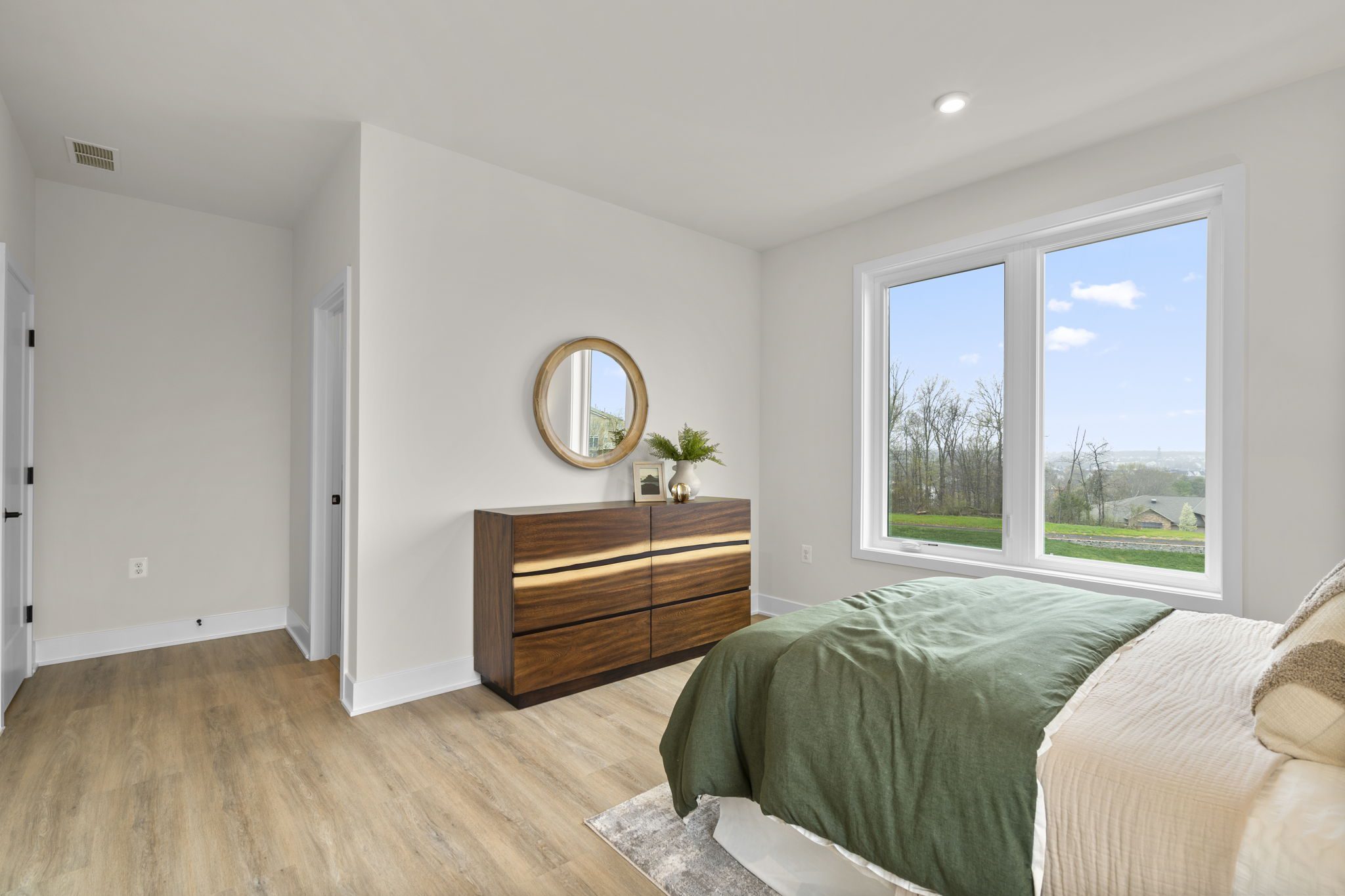 17_P2_Sasha31-F2_Homesite17_Web