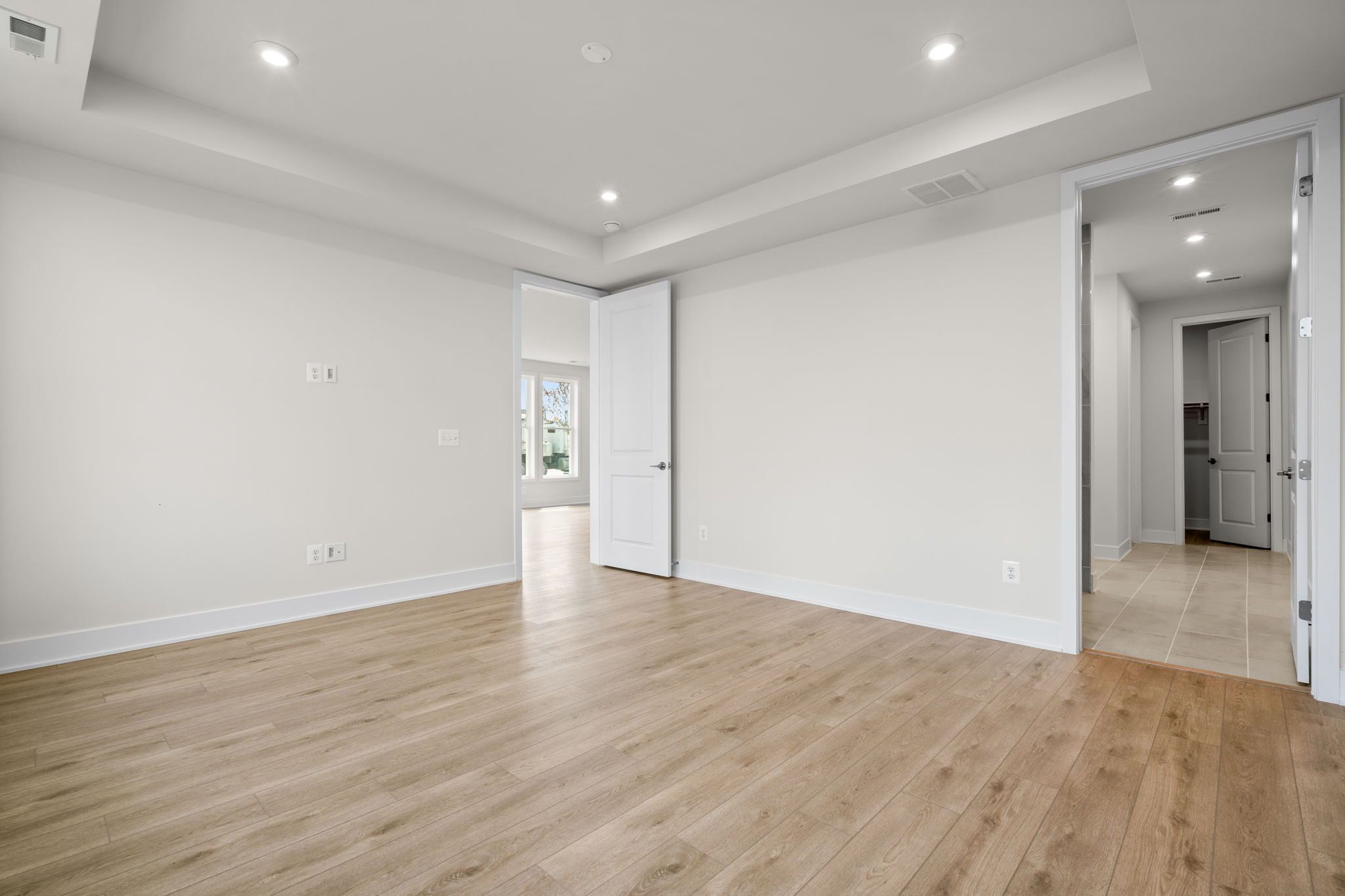 18_HiattPointe_Vale34-F2_Homesite1024_Web
