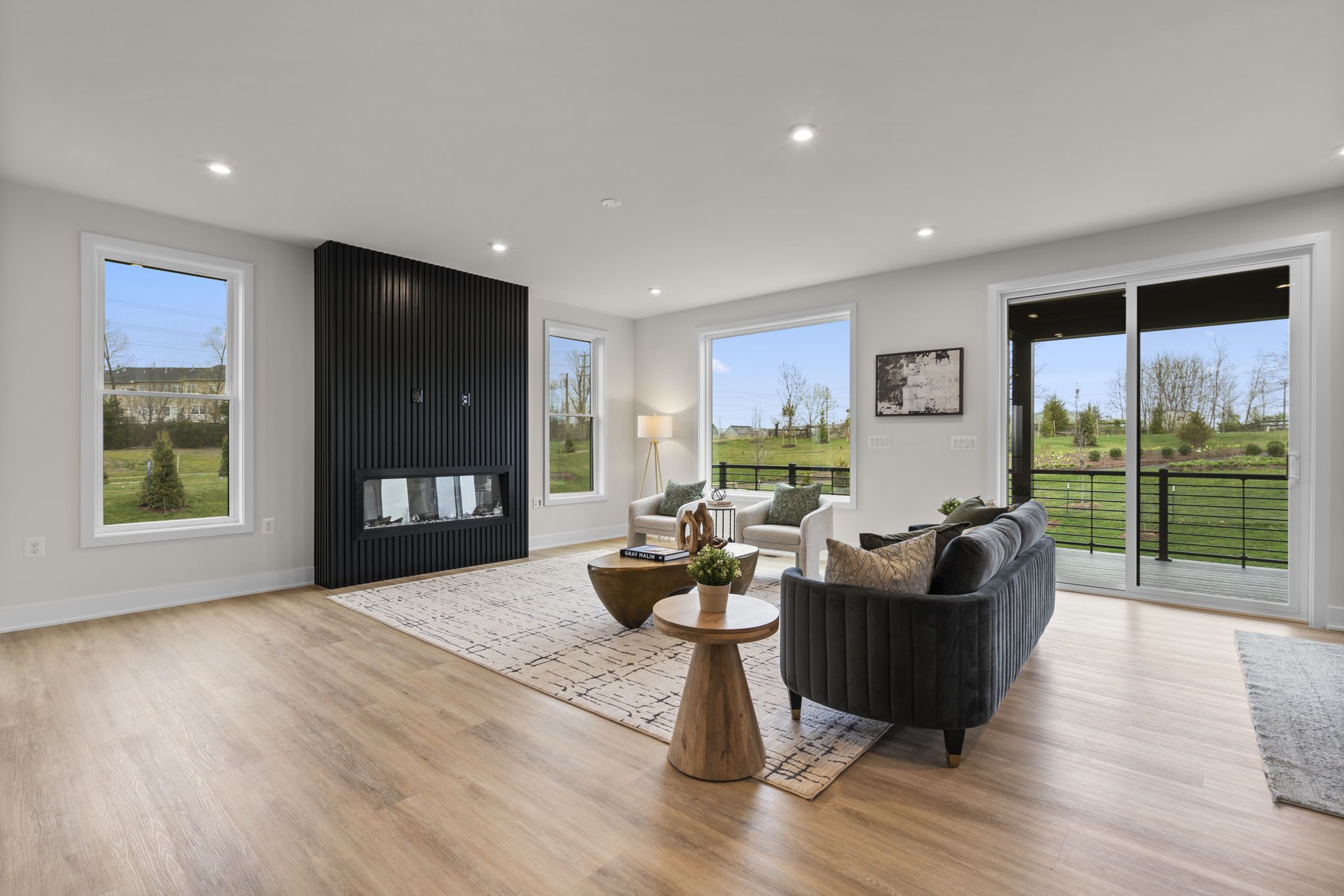 1_P2_Sasha31-F2_Homesite17_Web