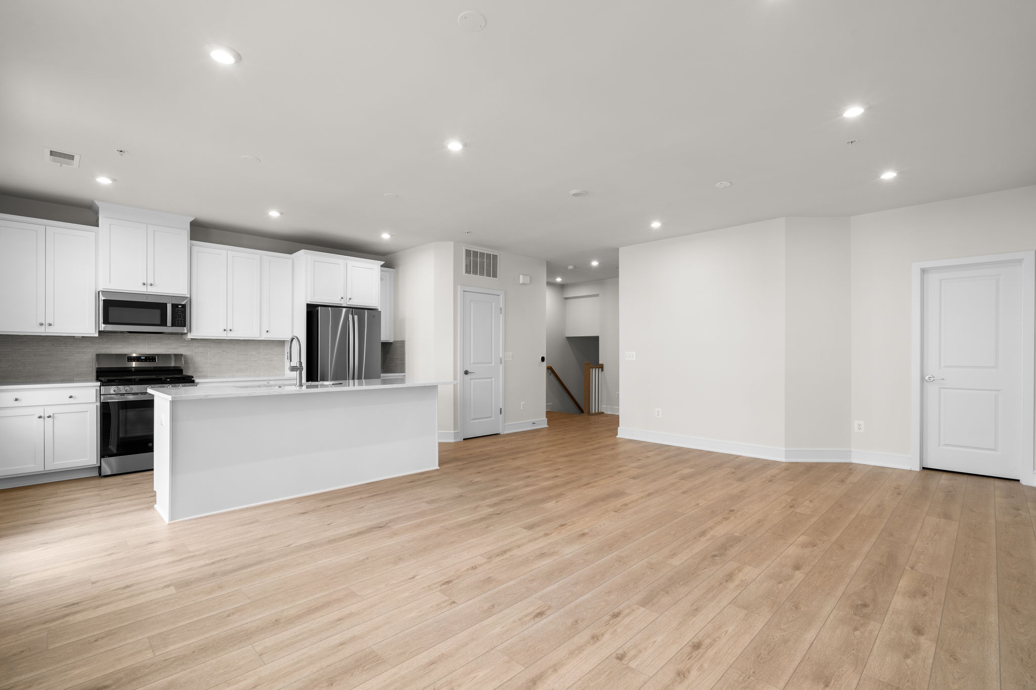 Cameron 24-R1-RT - Homesite 180, Townhome-style Condominium with Rooftop Terrace, Demott & Silver, Located in Broadlands, VA