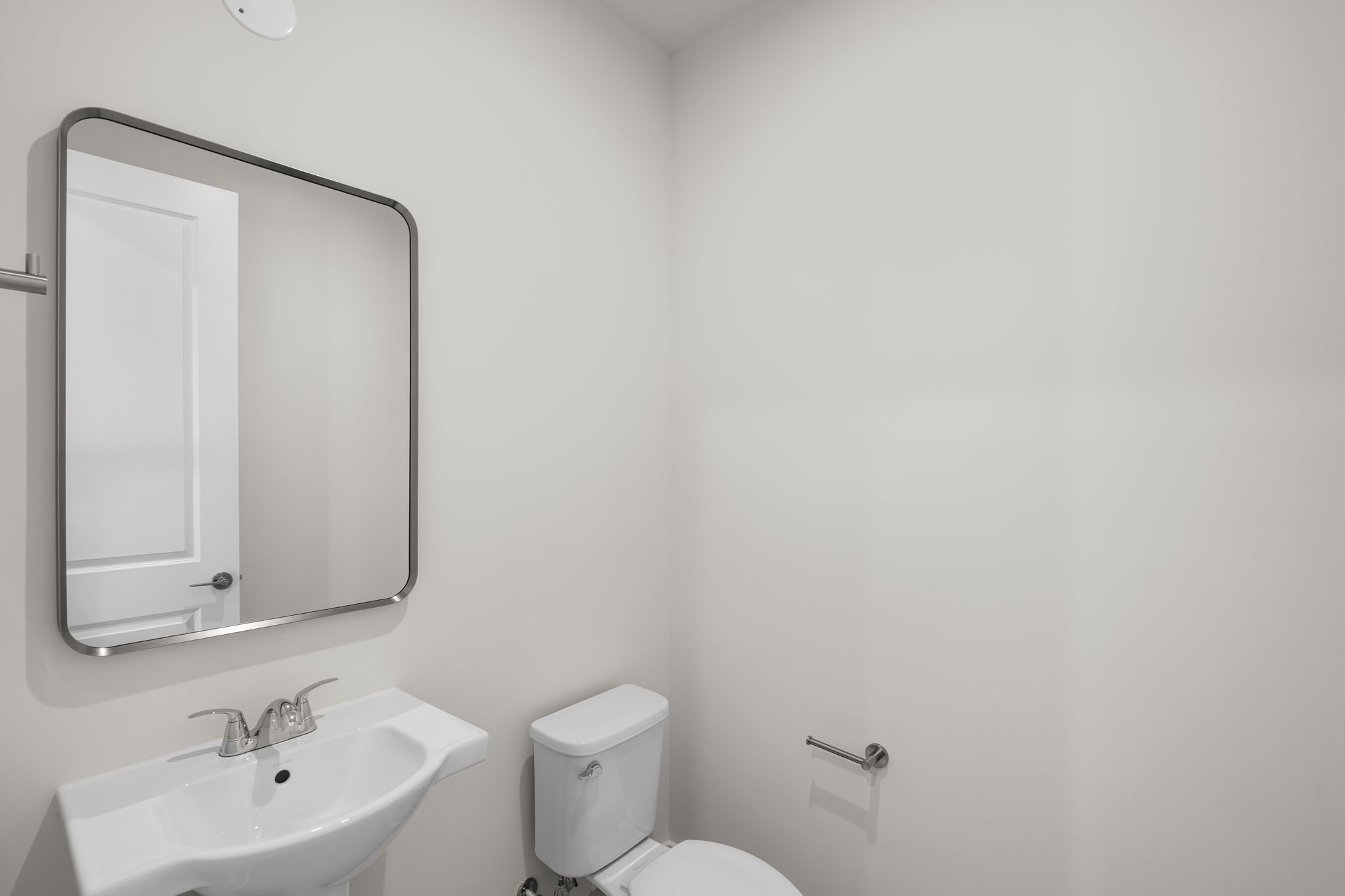 Taryn 24-F2 - Homesite 22, Townhome, Arpina Valley, Located in Herndon, Virginia