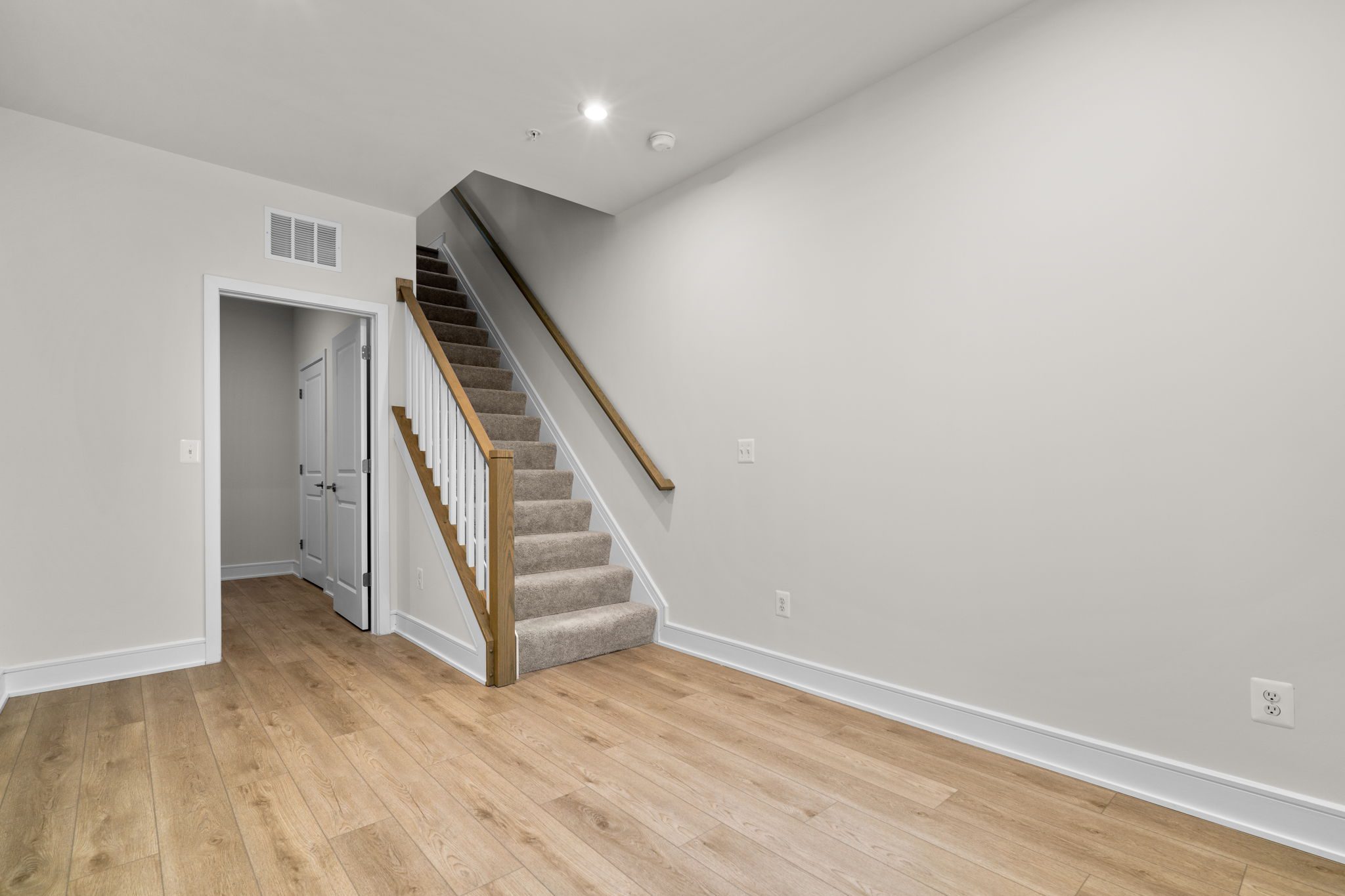 Cameron 24-R1-RT - Homesite 180, Townhome-style Condominium with Rooftop Terrace, Demott & Silver, Located in Broadlands, VA