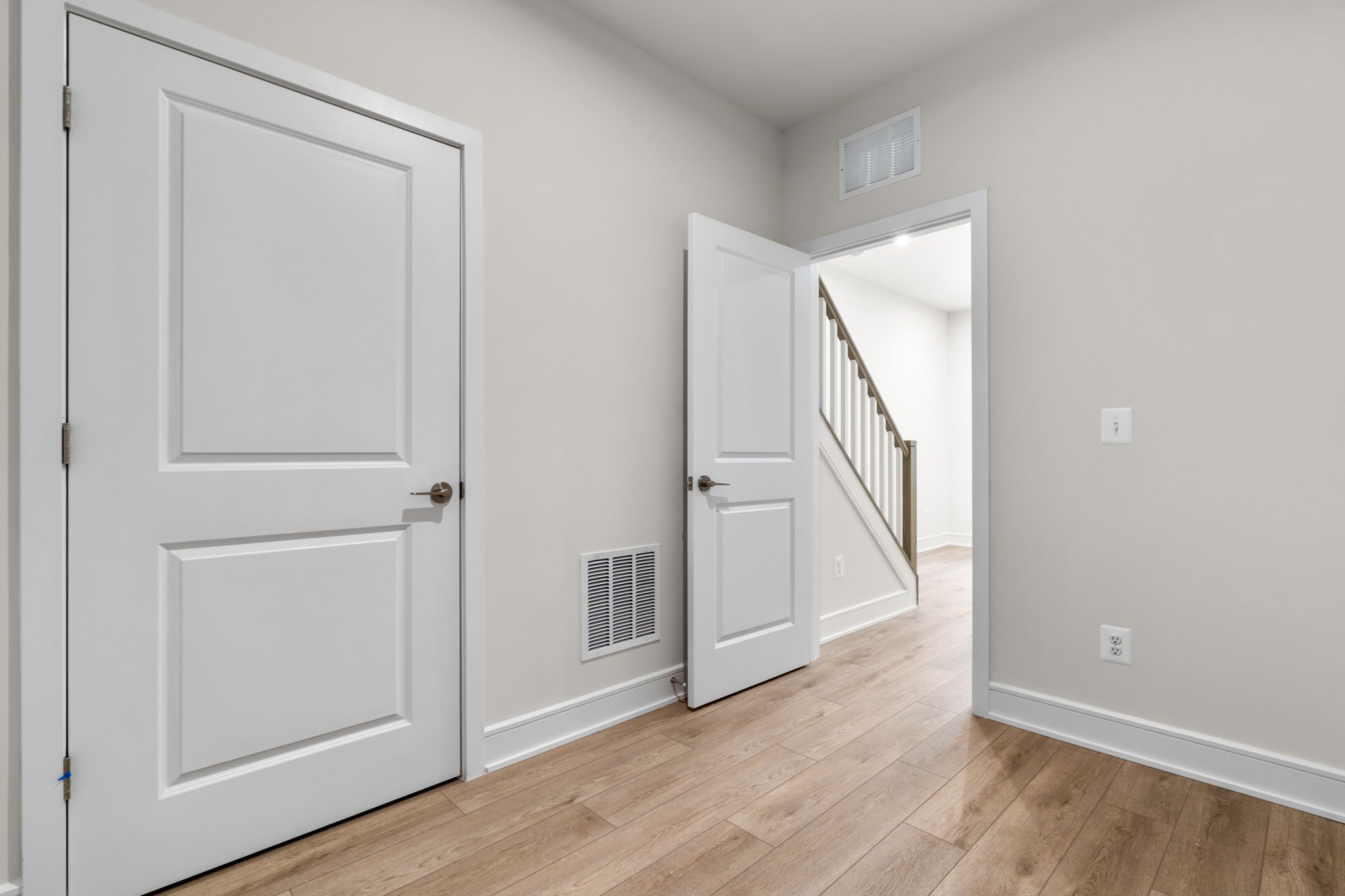 Cameron 24-R1-RT - Homesite 180, Townhome-style Condominium with Rooftop Terrace, Demott & Silver, Located in Broadlands, VA