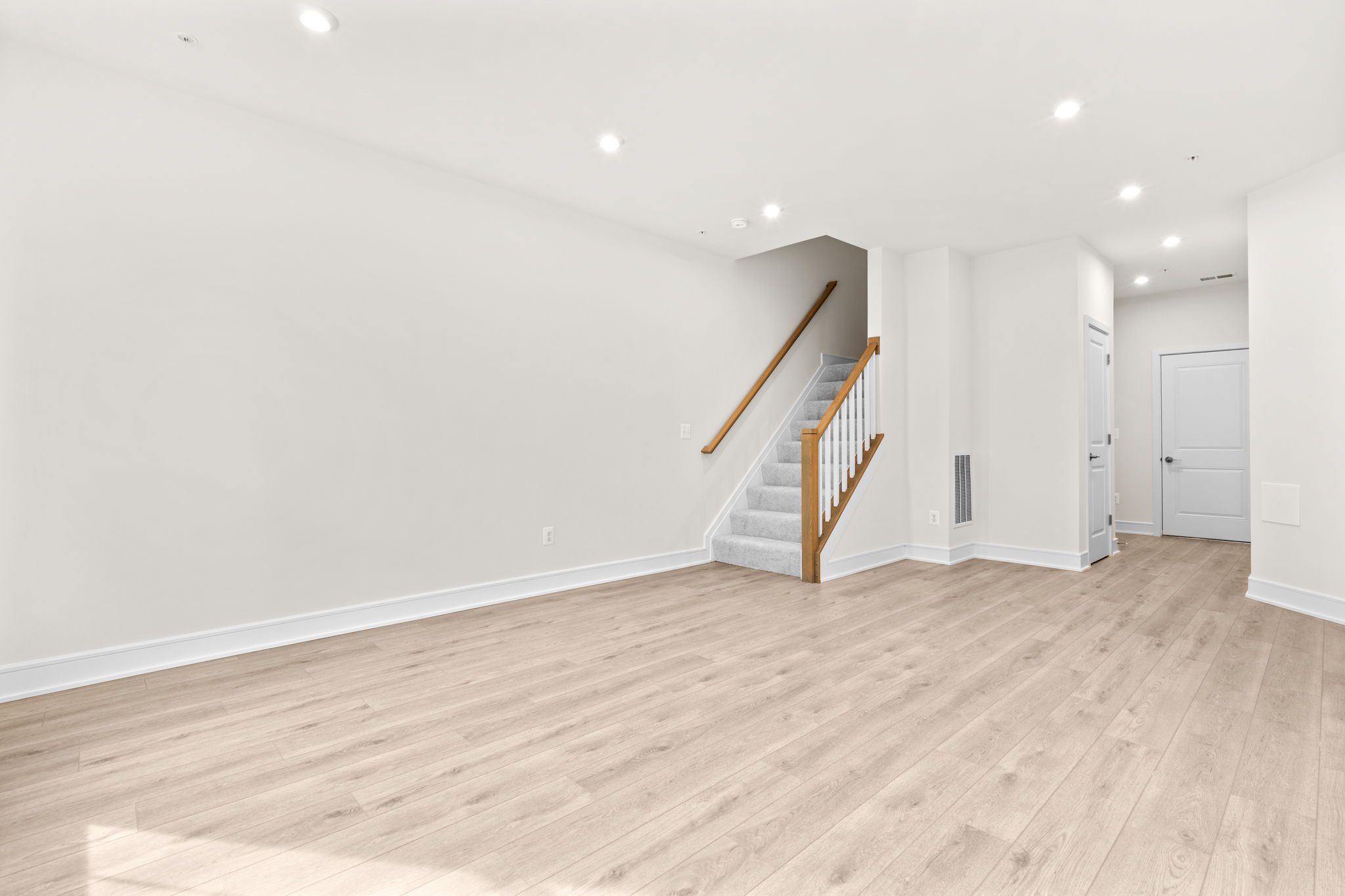 Collier 24-R1-RT - Homesite 181, Townhome-style Condominium, Demott & Silver, Located in Broadlands, VA