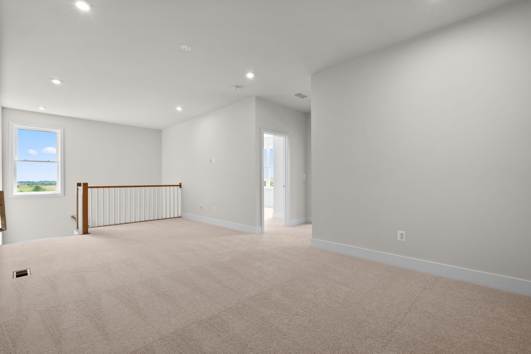 25_HiattPointe_Vale34-F2_Homesite1024_Web