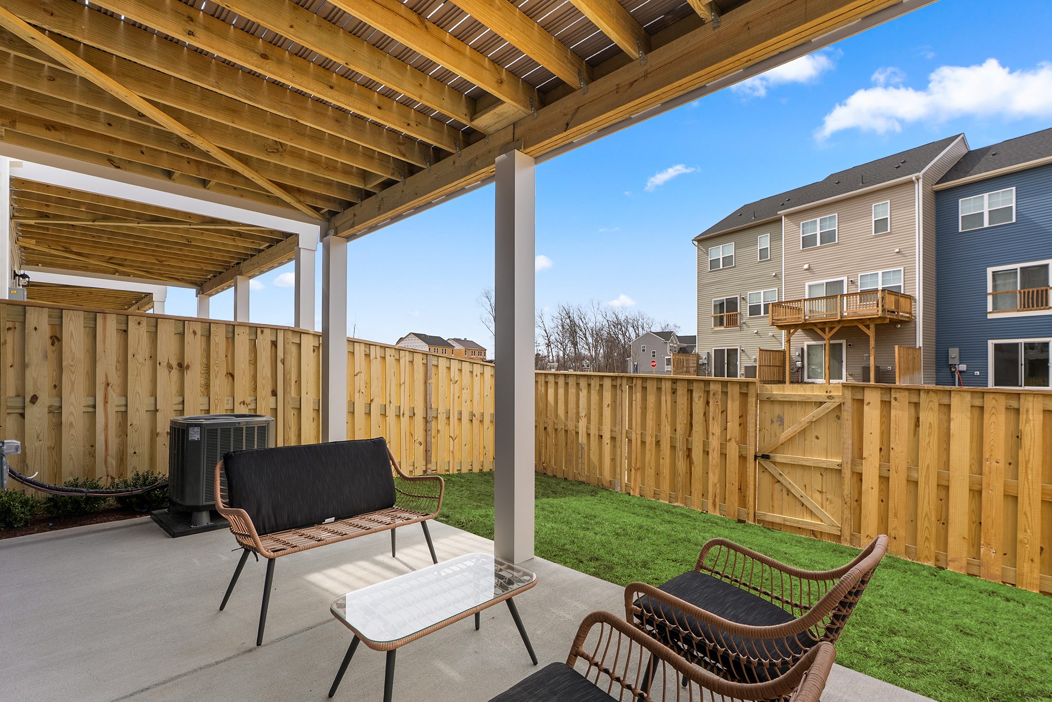 25_SnowdenBridge_Teagan24-F1_Homesite2279