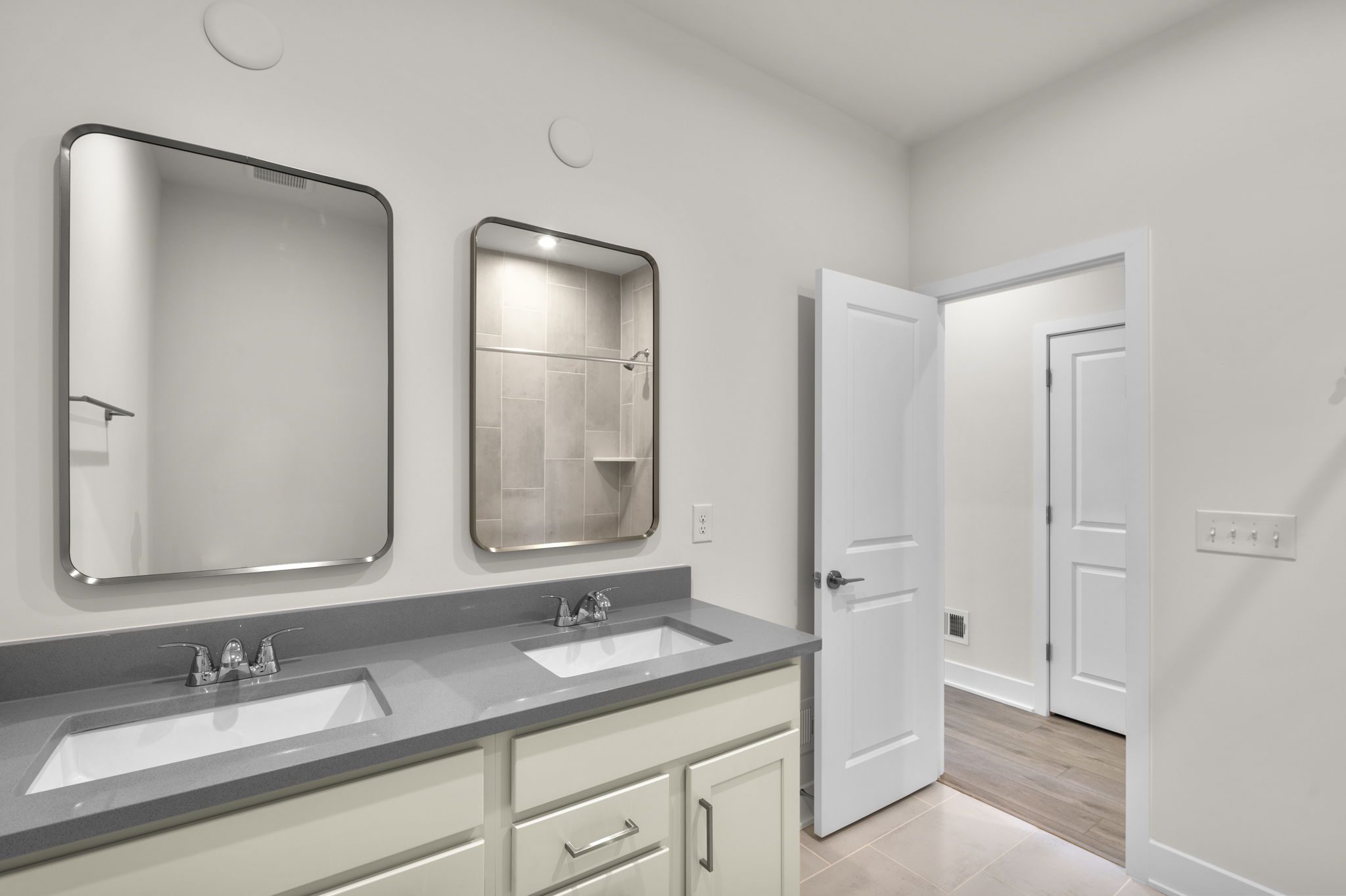 Tyler 20-R2 - Homesite 94, Townhome, Ashberry, Located in Manassas, VA