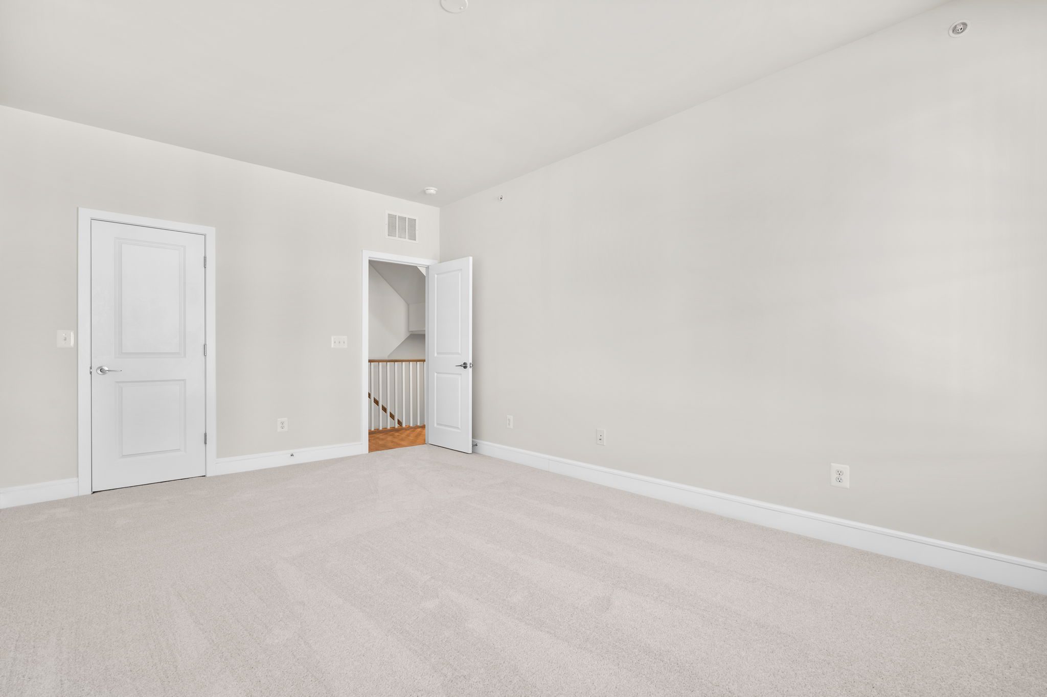 Cameron 24-R1-RT - Homesite 176, Townhome-style Condominium with Rooftop Terrace, Demott & Silver, Located in Broadlands, VA