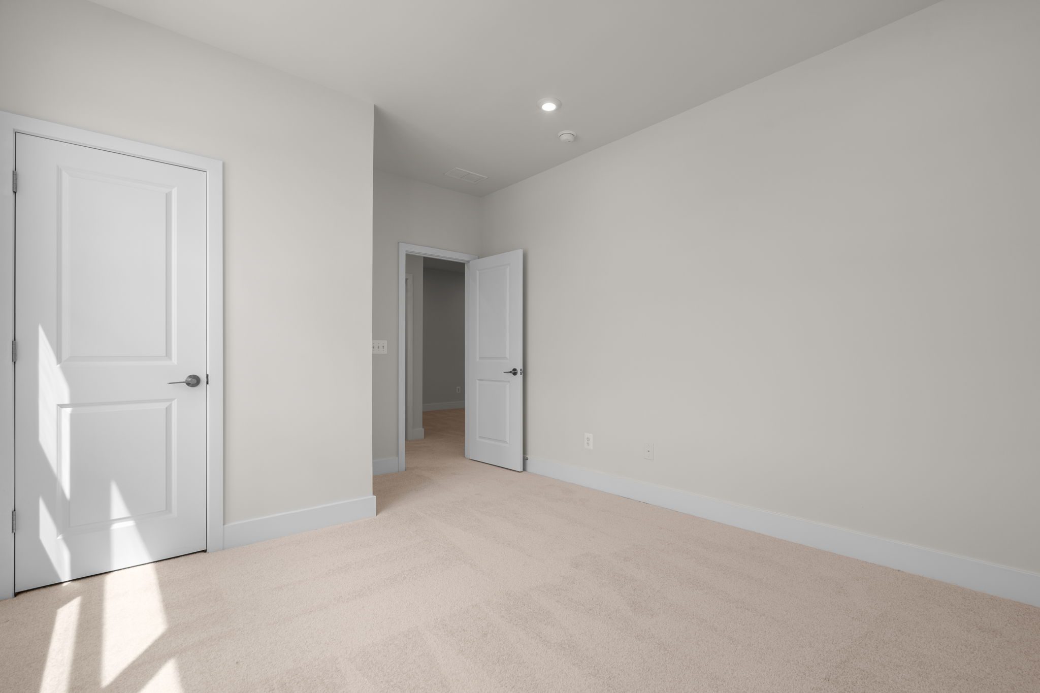 27_HiattPointe_Vale34-F2_Homesite1024_Web