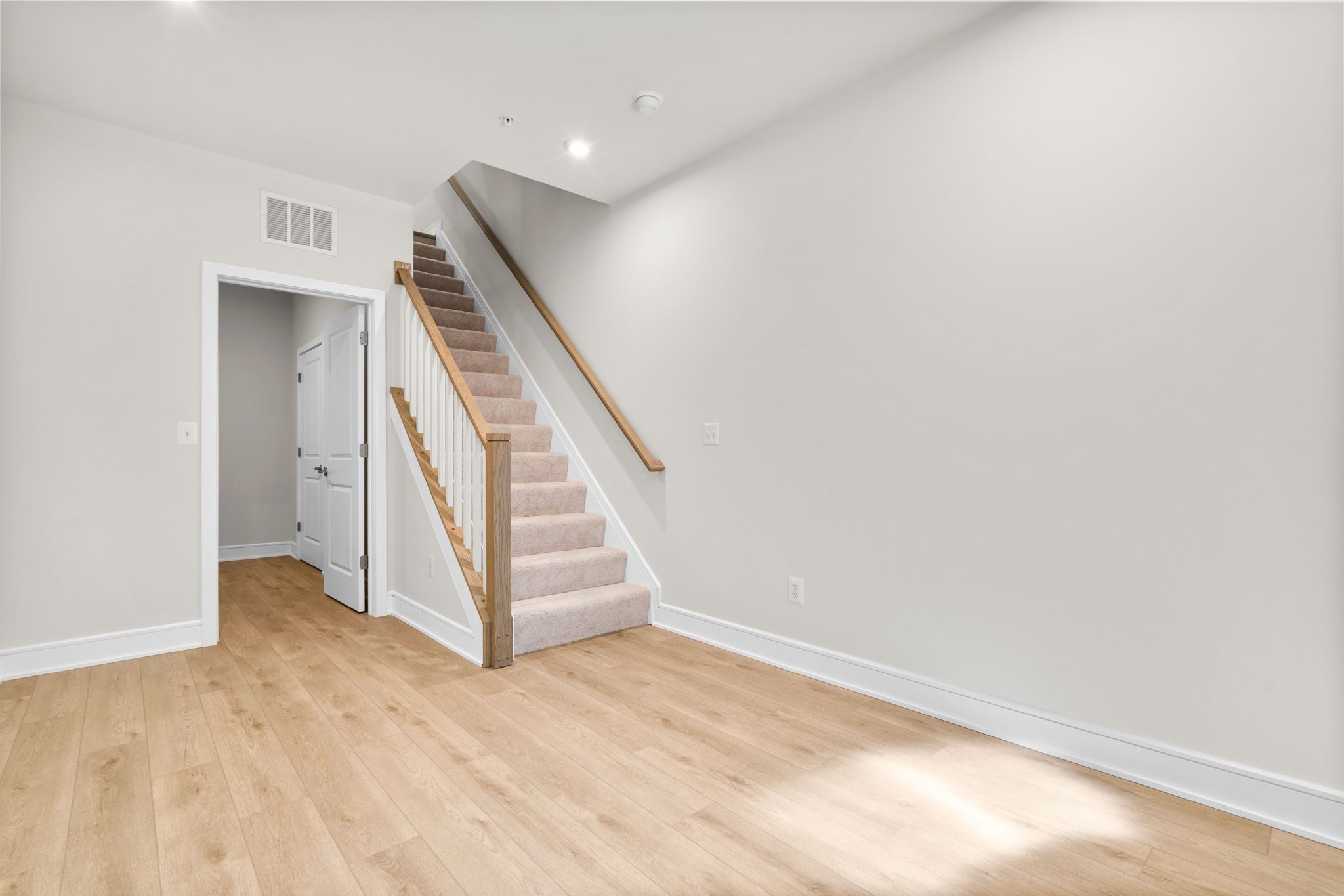 Cameron 24-R1-RT - Homesite 176, Townhome-style Condominium with Rooftop Terrace, Demott & Silver, Located in Broadlands, VA