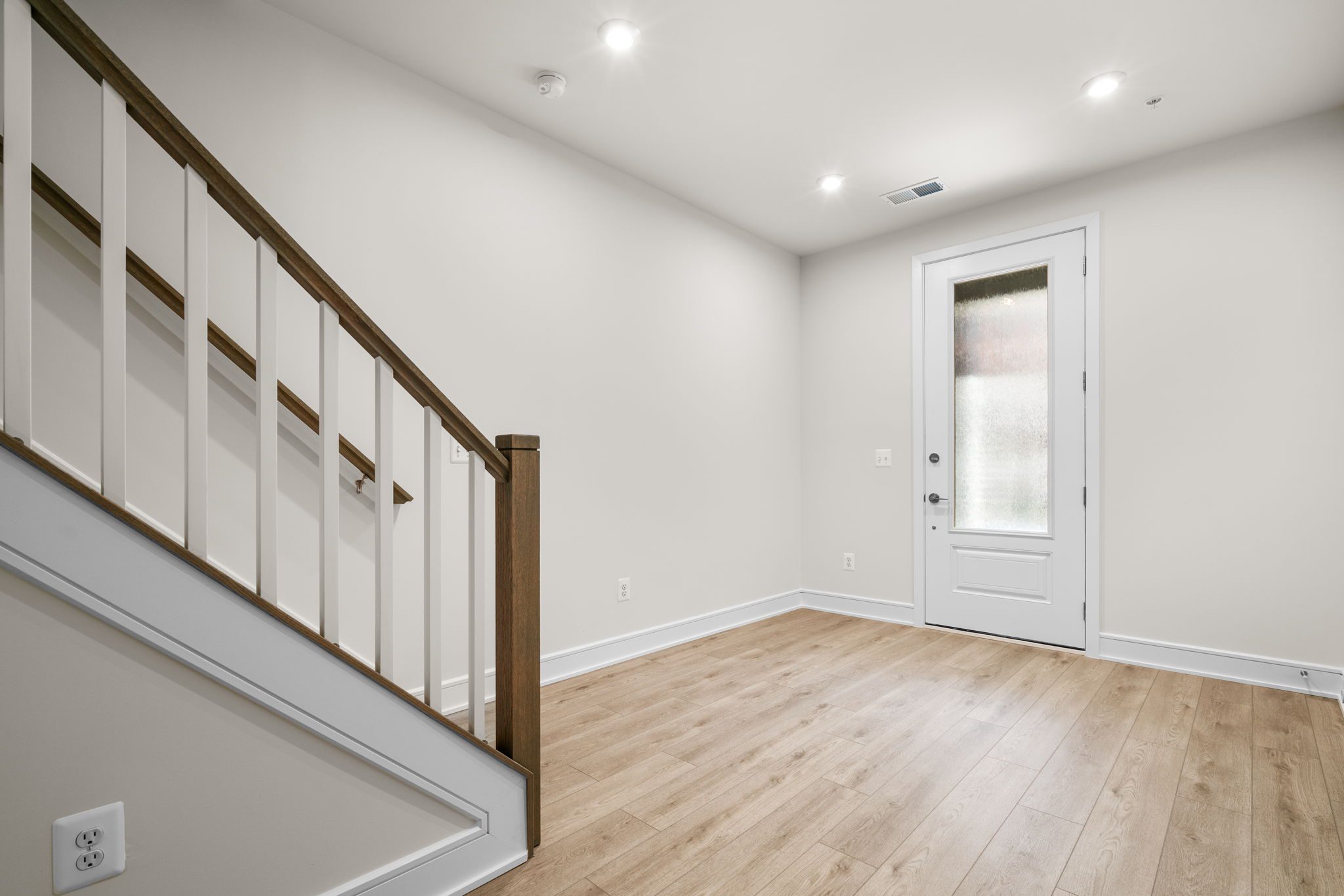 Cameron 24-R1-RT - Homesite 182, Townhome-style Condominium with Rooftop Terrace, Demott & Silver, Located in Broadlands, VA