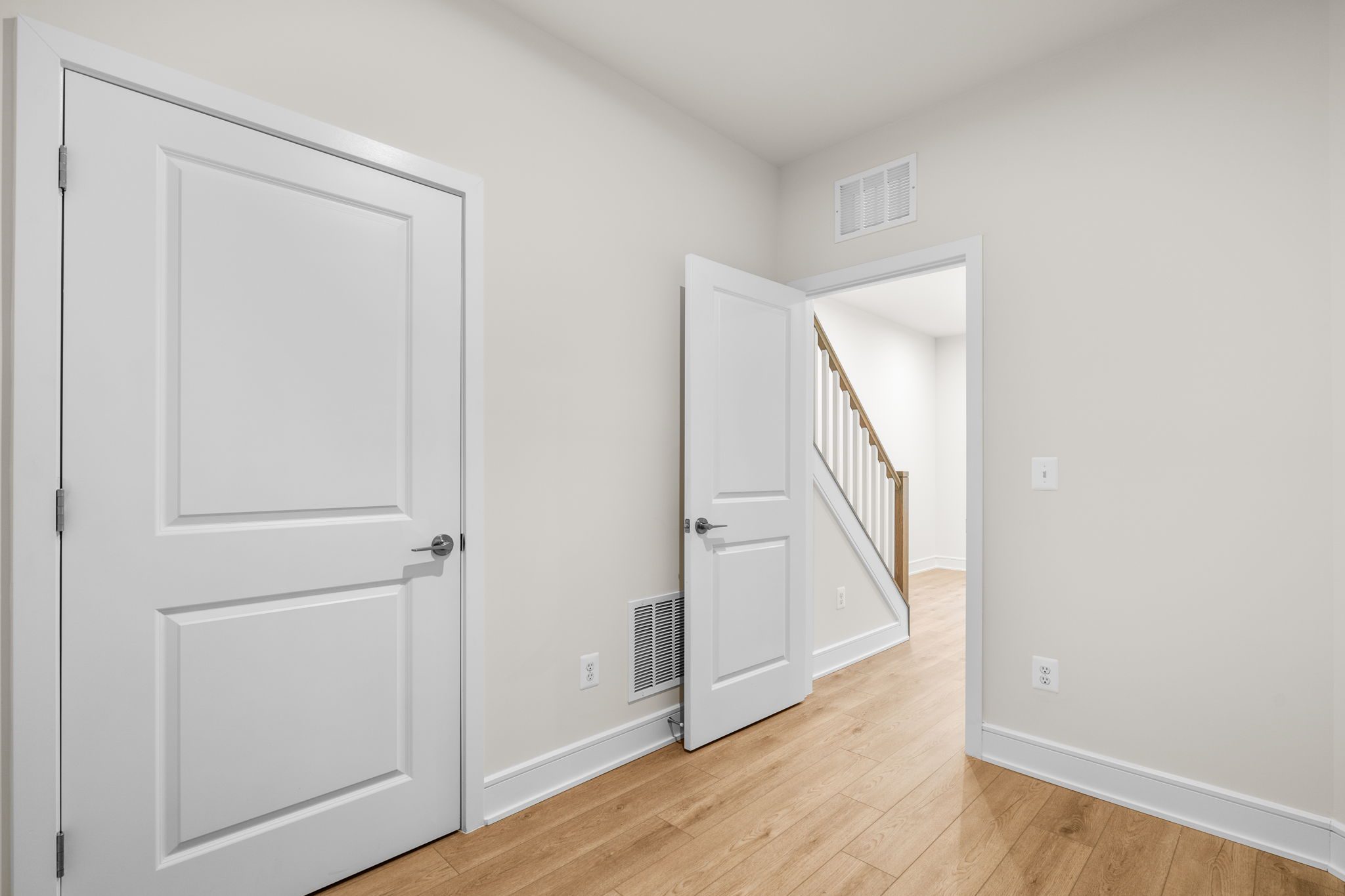 Cameron 24-R1-RT - Homesite 182, Townhome-style Condominium with Rooftop Terrace, Demott & Silver, Located in Broadlands, VA