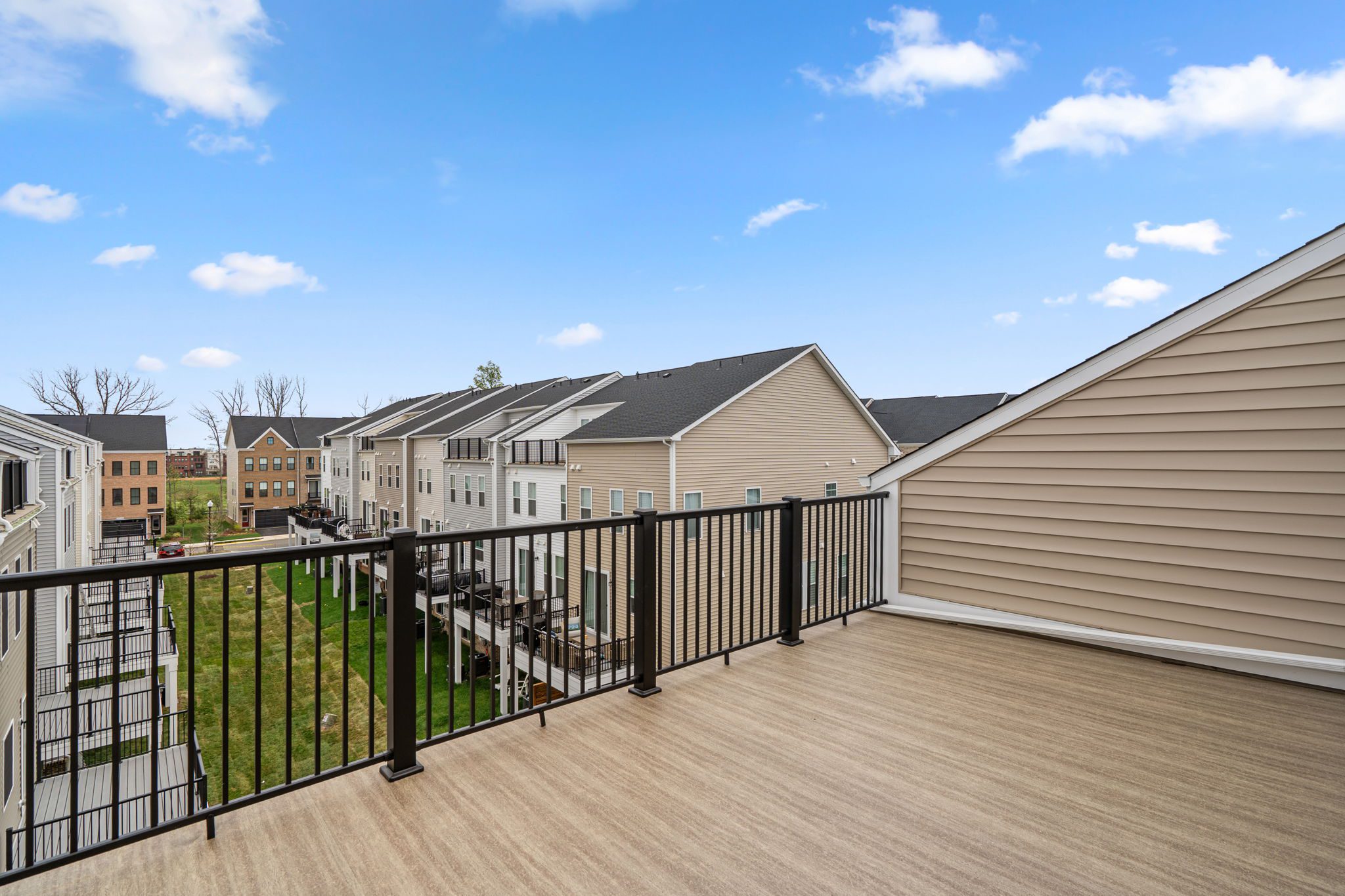 32_WestParkIII_Turner22-F2-RT_Homesite4527_Web